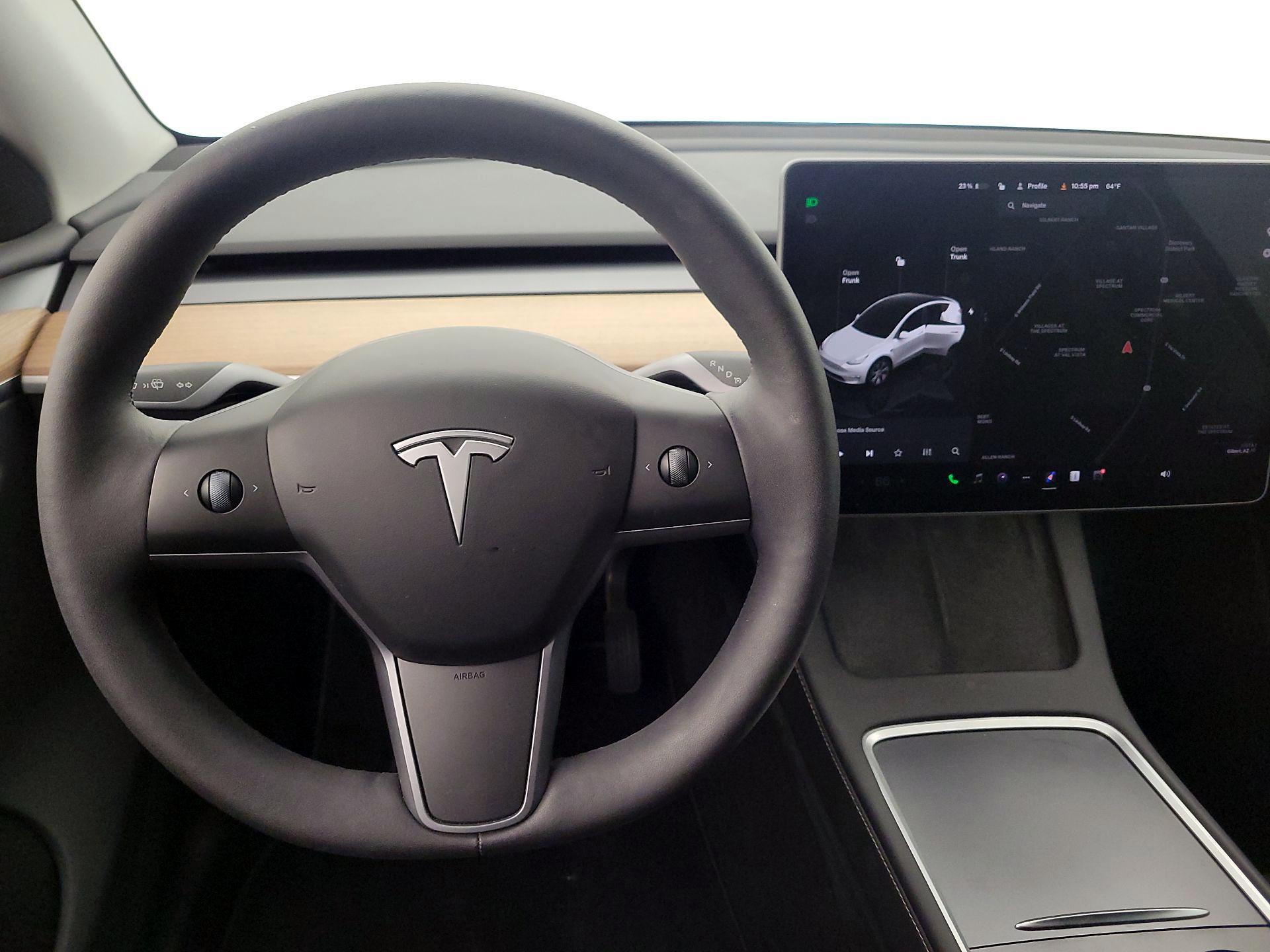 Thumbnail: 2023 Tesla Model Y - 10