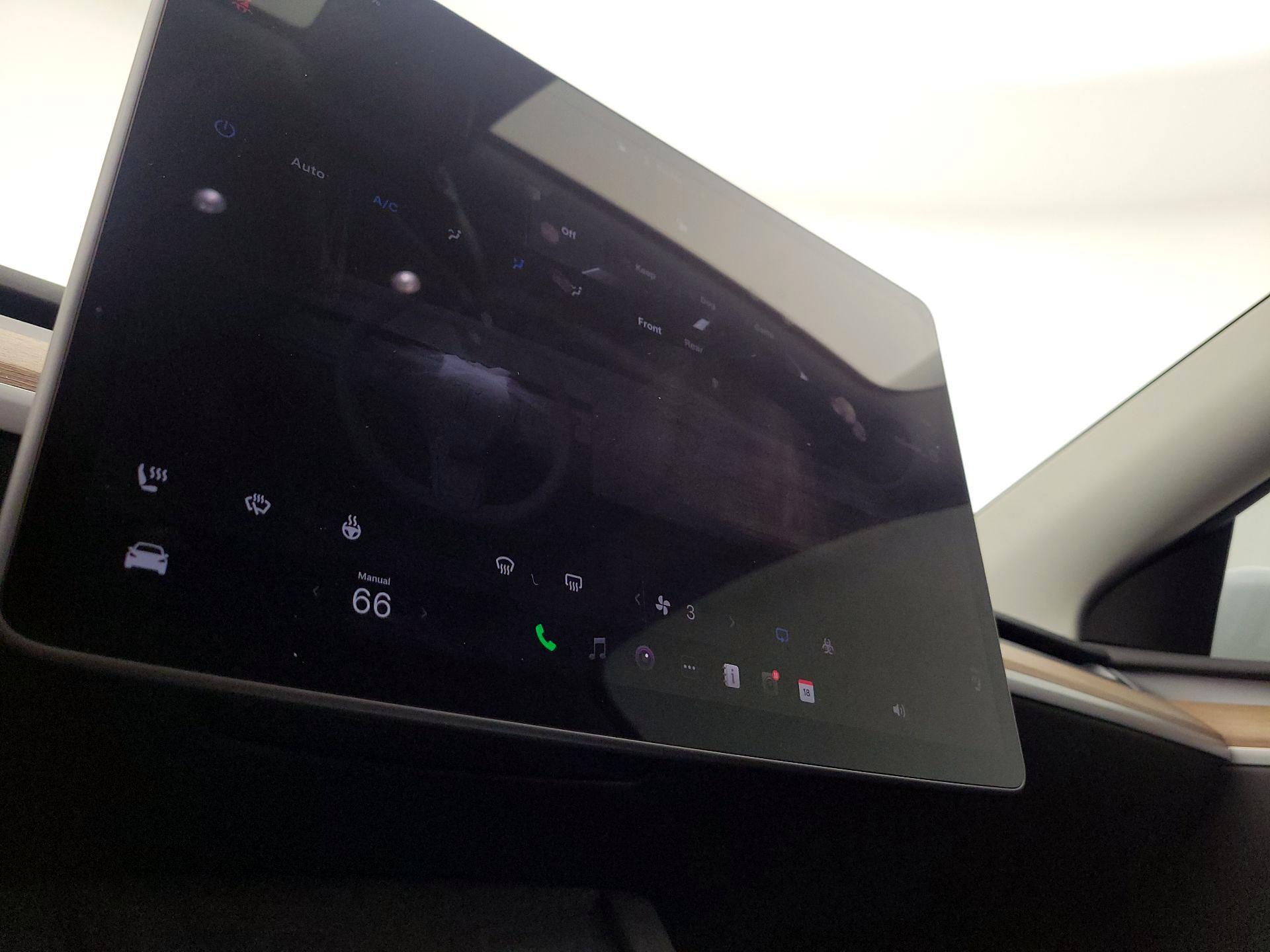 Thumbnail: 2023 Tesla Model Y - 16