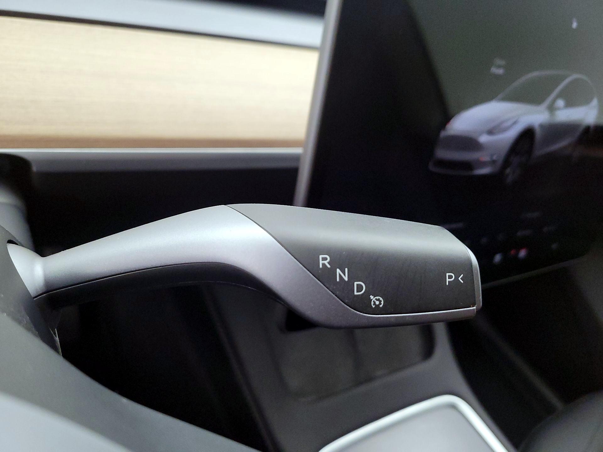 Thumbnail: 2023 Tesla Model Y - 17