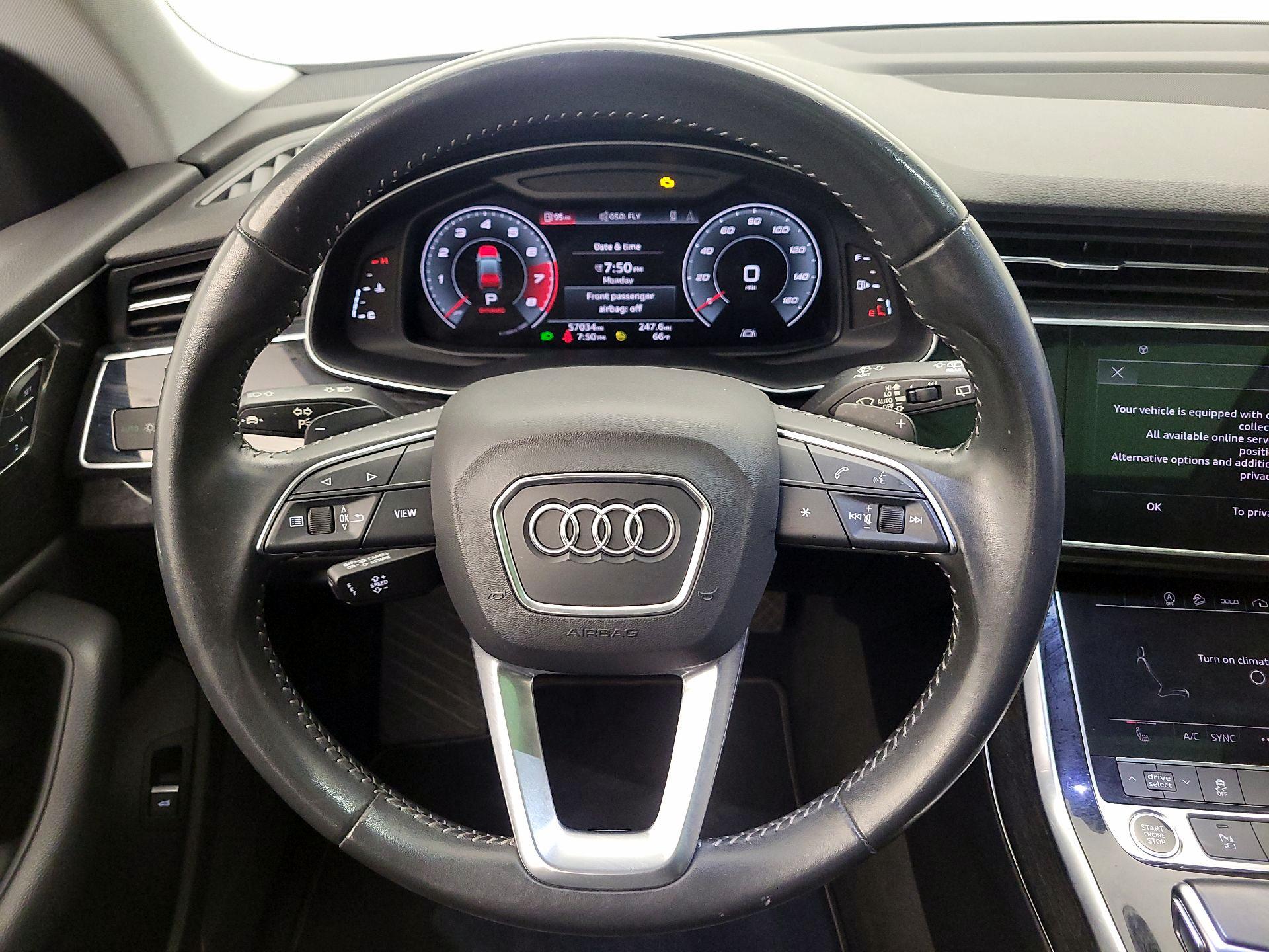 Thumbnail: 2021 Audi Q8 - 10