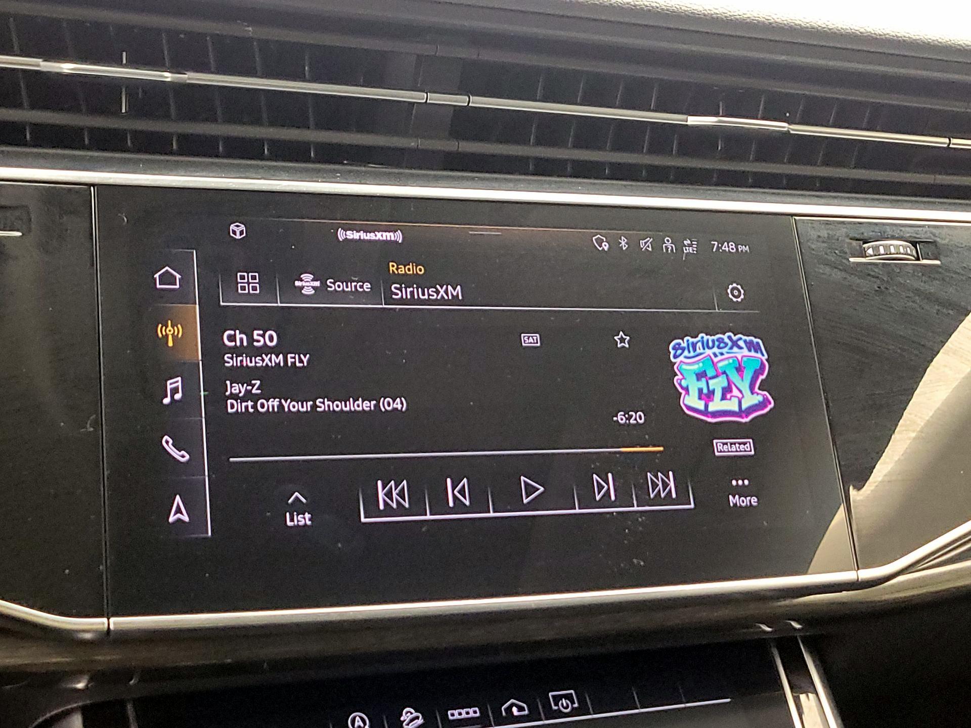 Thumbnail: 2021 Audi Q8 - 16