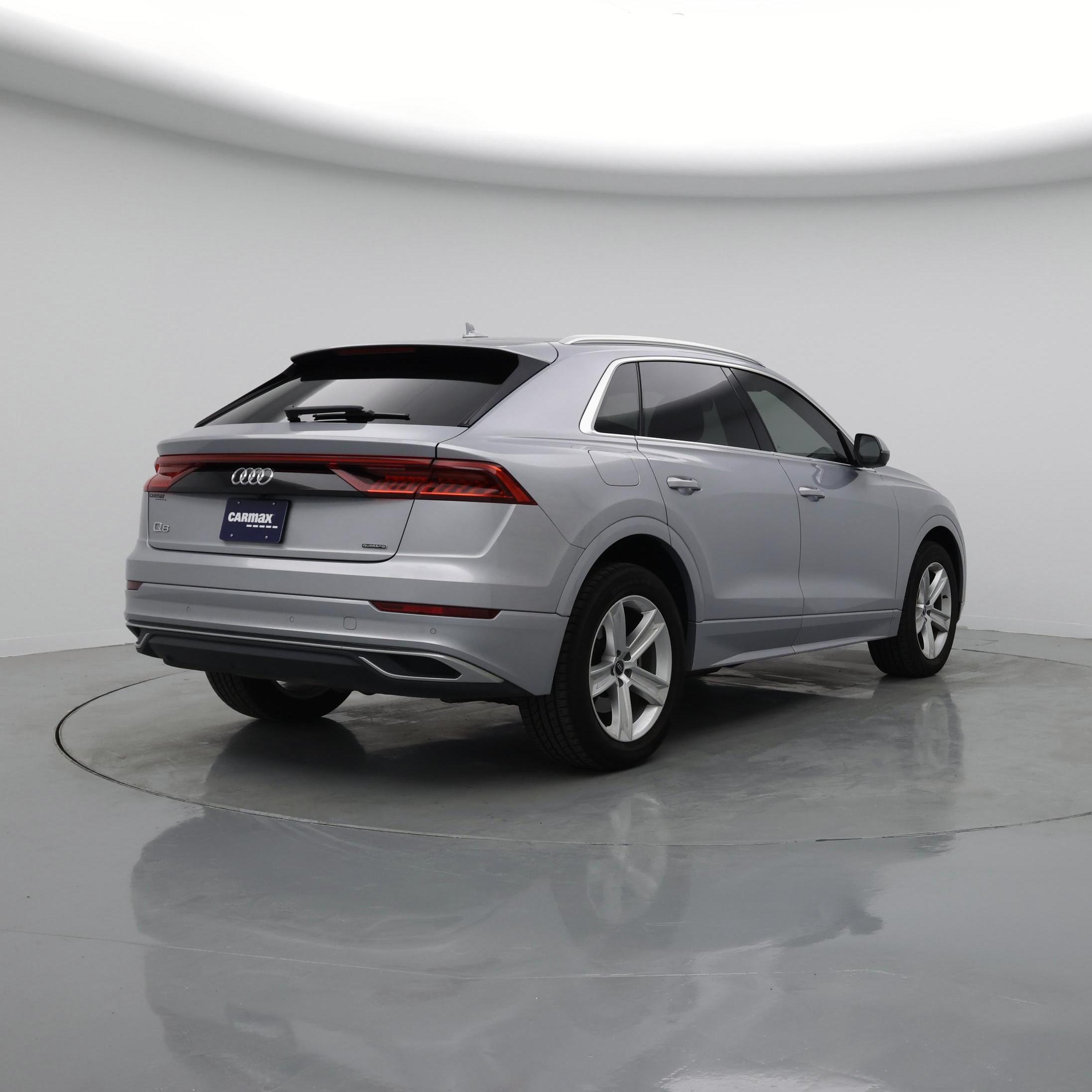 Thumbnail: 2021 Audi Q8 - 8