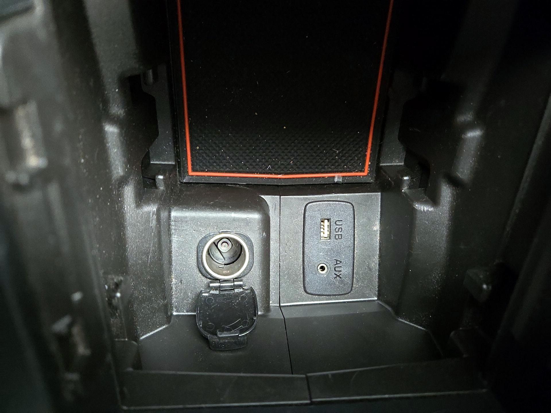 Thumbnail: 2017 Subaru Crosstrek - 18