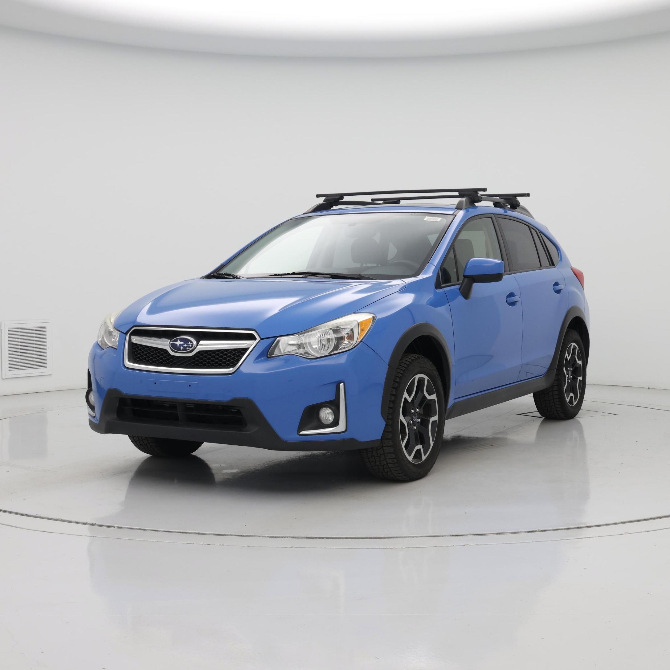 Thumbnail: 2017 Subaru Crosstrek - 4