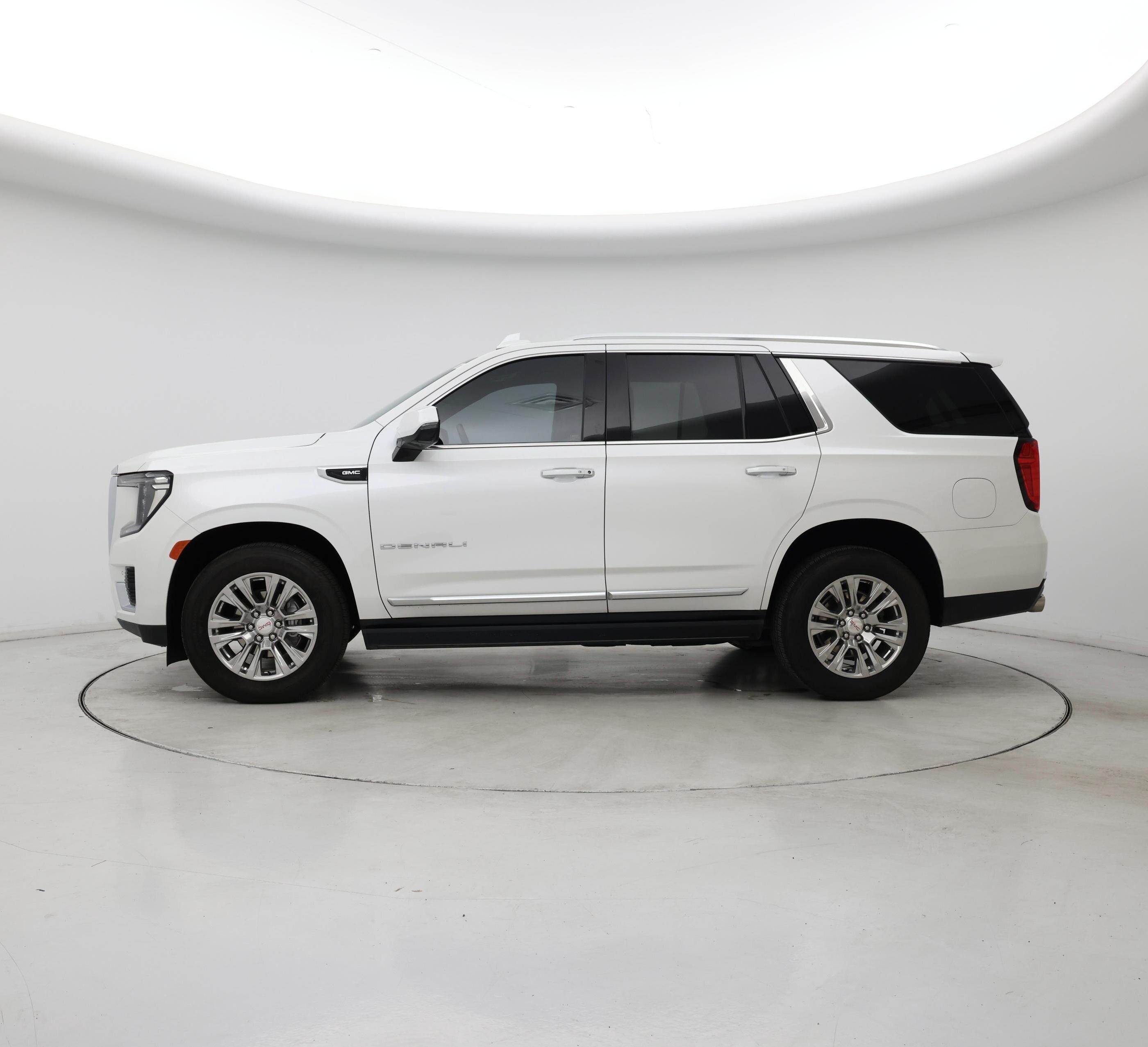 Thumbnail: 2022 GMC Yukon - 3