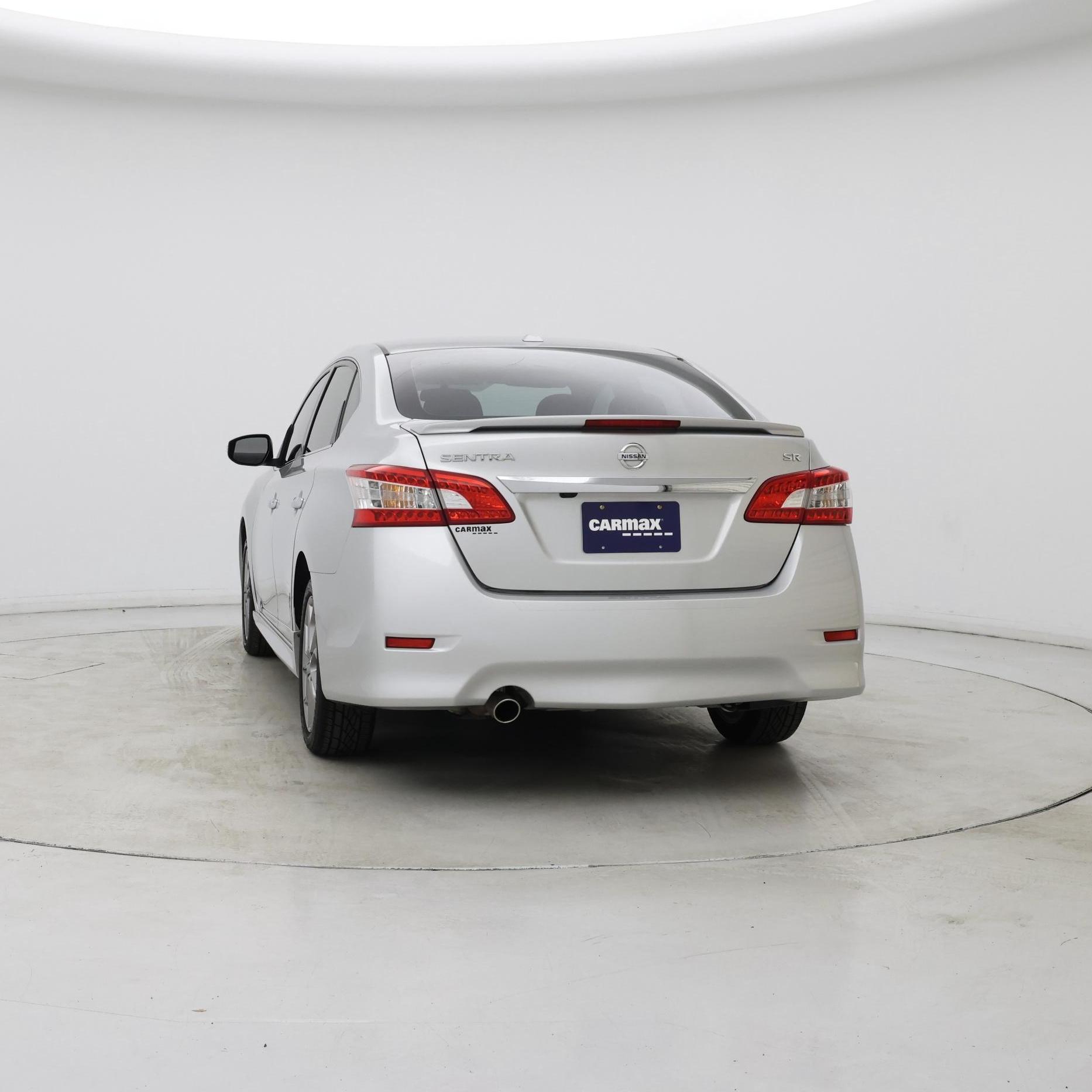 Thumbnail: 2015 Nissan Sentra - 6