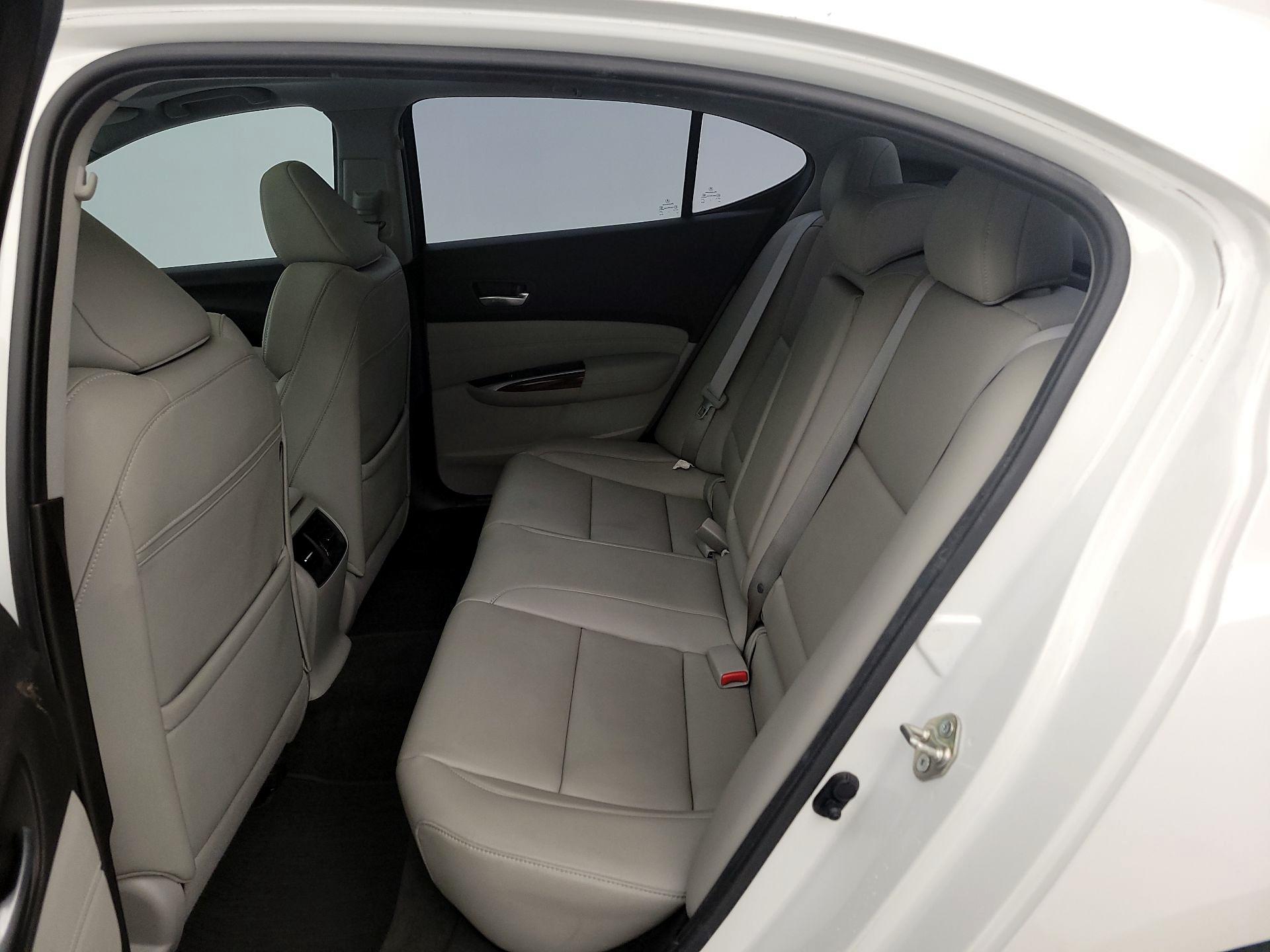 Thumbnail: 2017 Acura TLX - 20