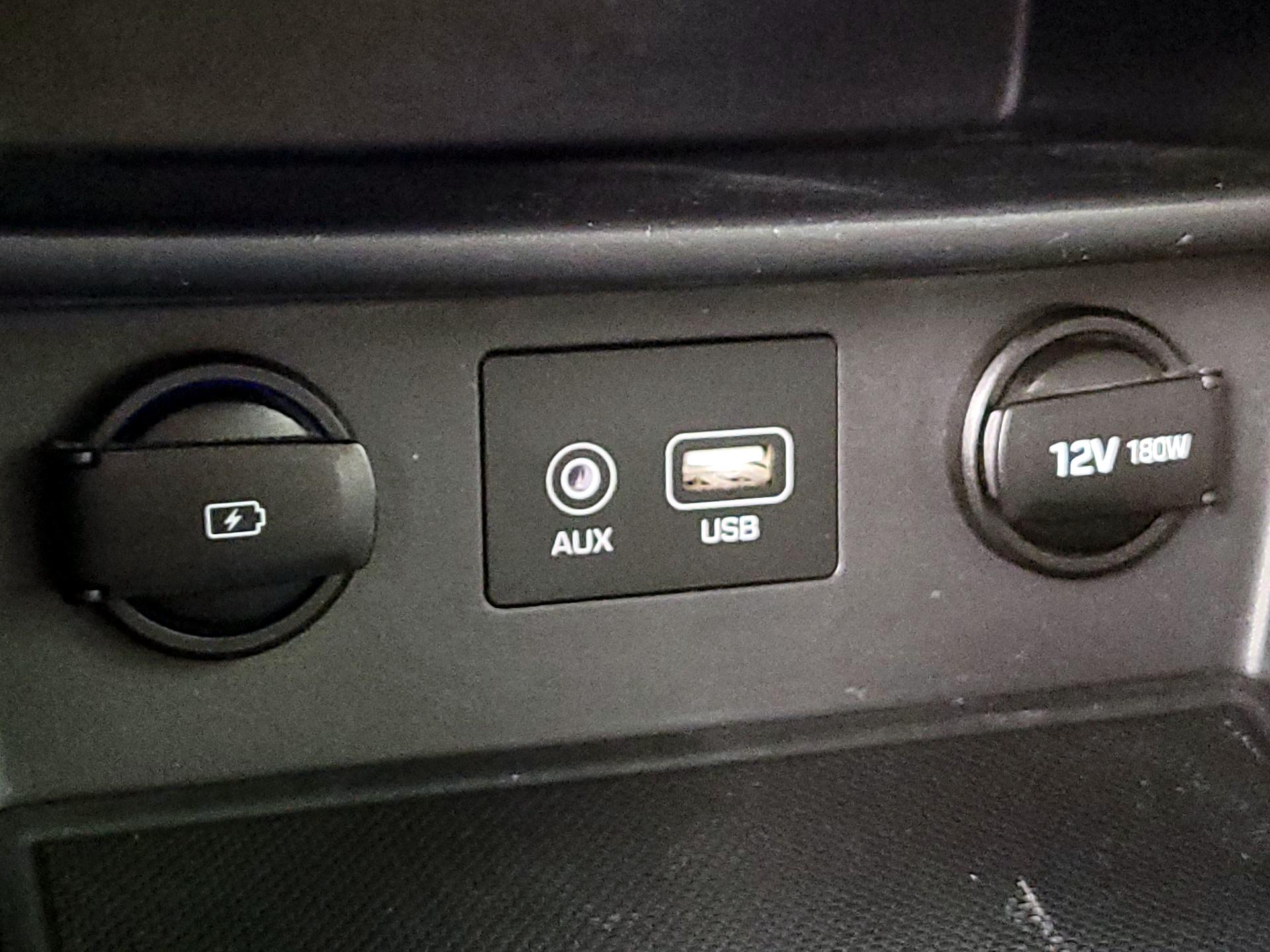 Thumbnail: 2020 Hyundai Kona - 18