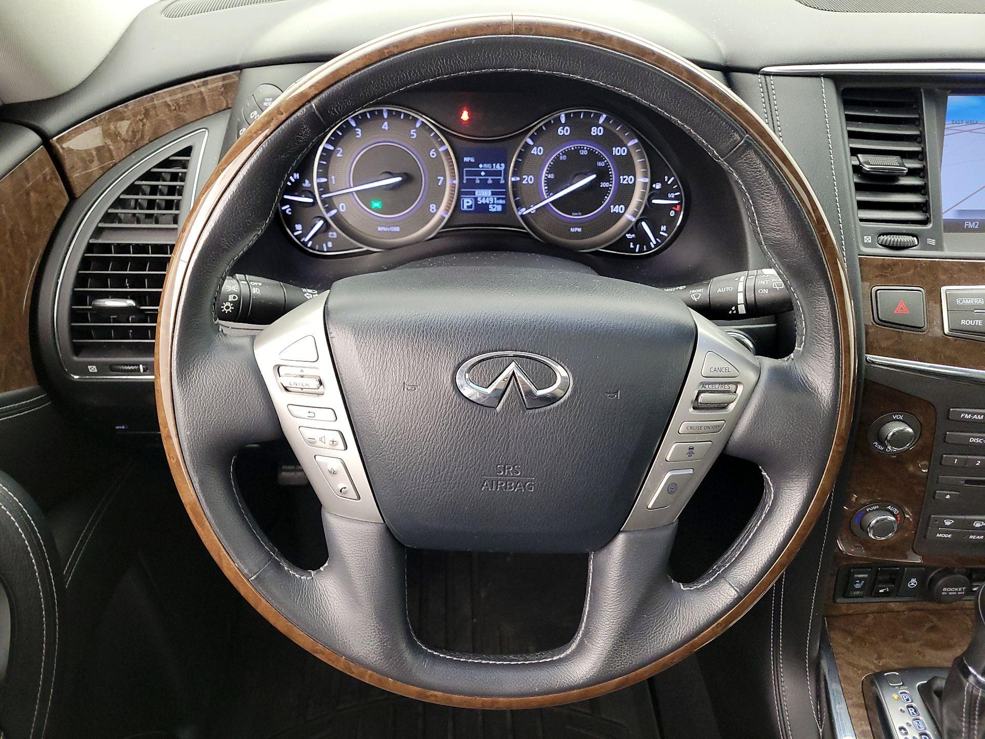 Thumbnail: 2016 INFINITI QX80 - 10