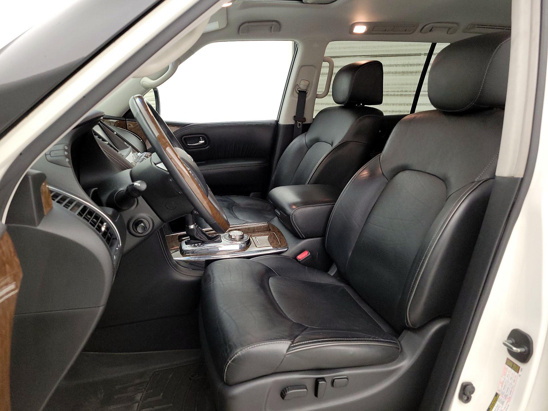 Thumbnail: 2016 INFINITI QX80 - 11