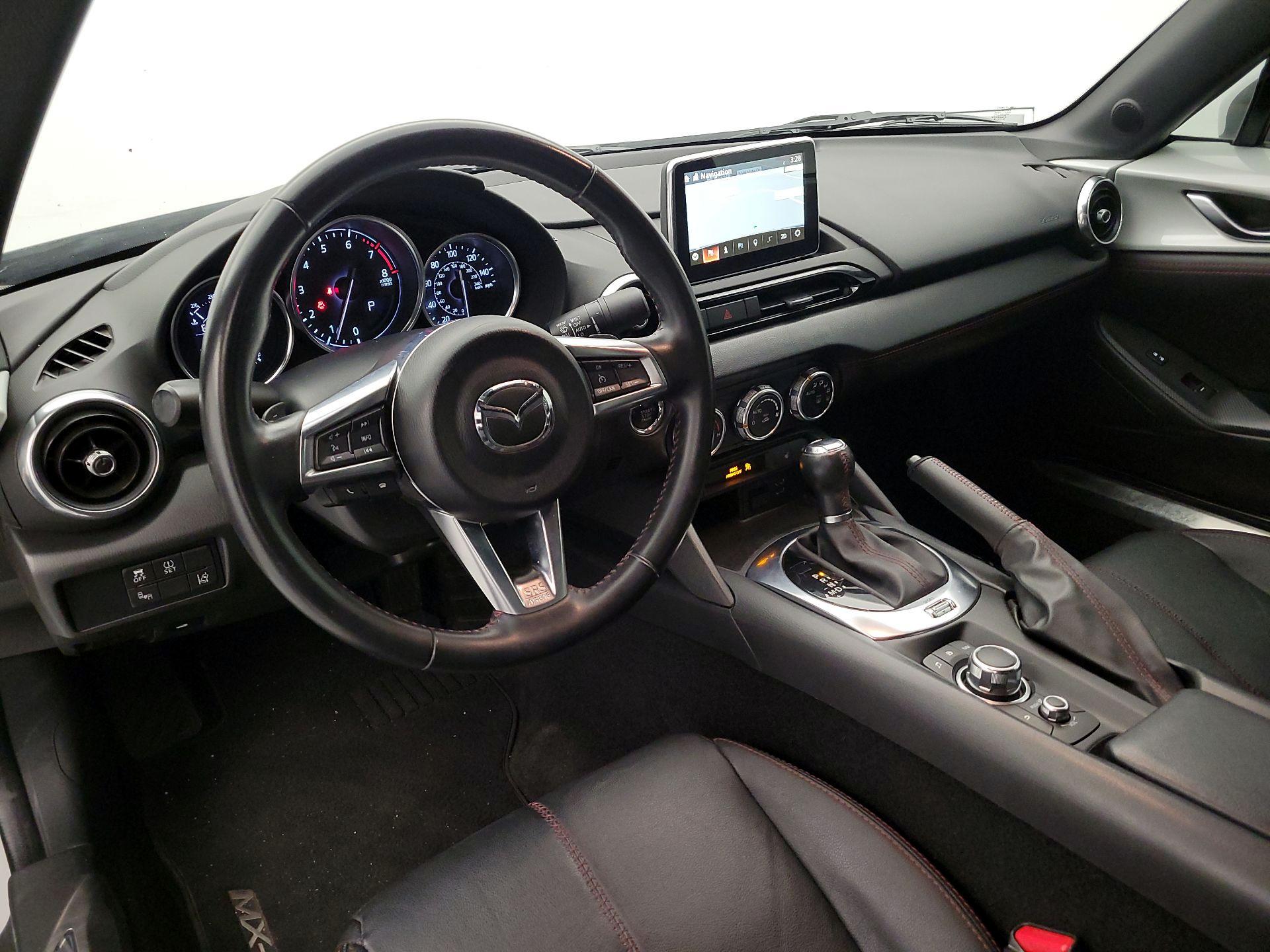 Thumbnail: 2016 Mazda MX-5 Miata - 9