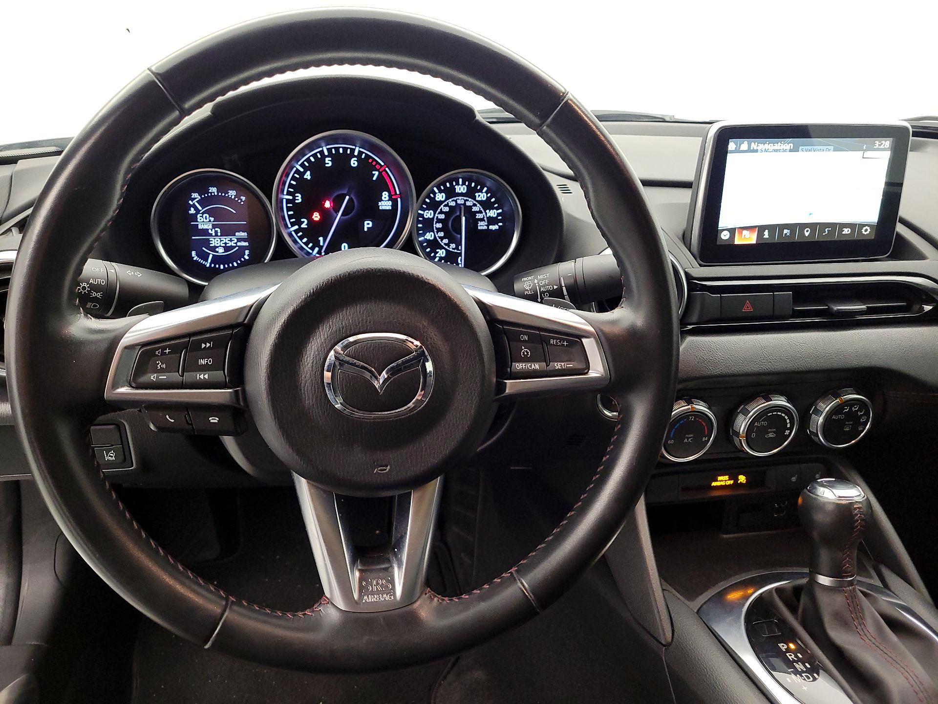 Thumbnail: 2016 Mazda MX-5 Miata - 10