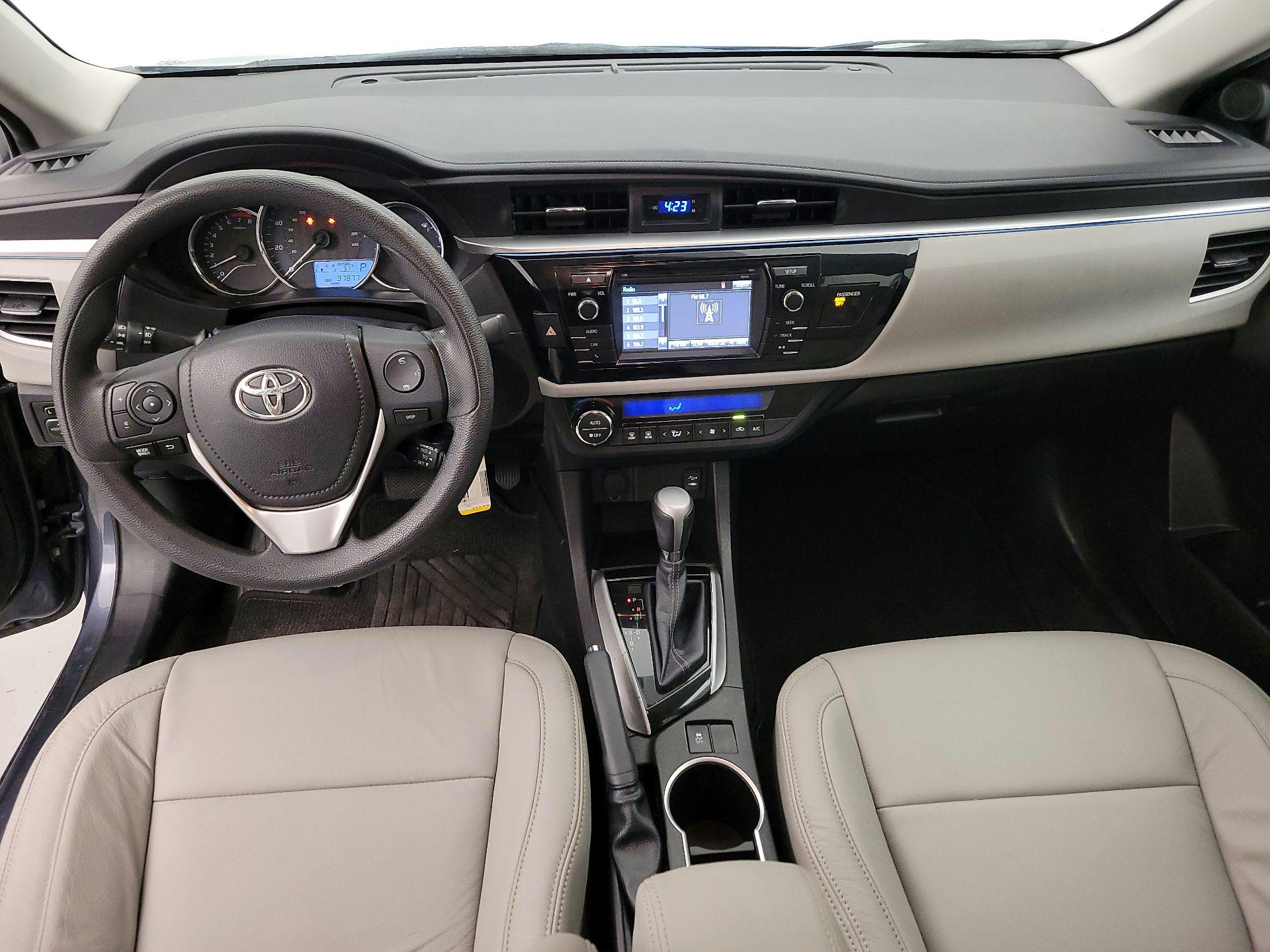 Thumbnail: 2015 Toyota Corolla - 9