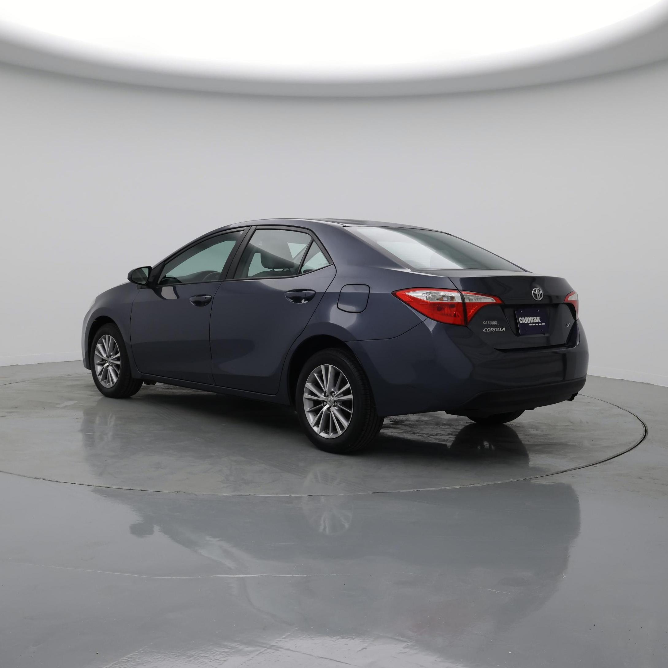 Thumbnail: 2015 Toyota Corolla - 2