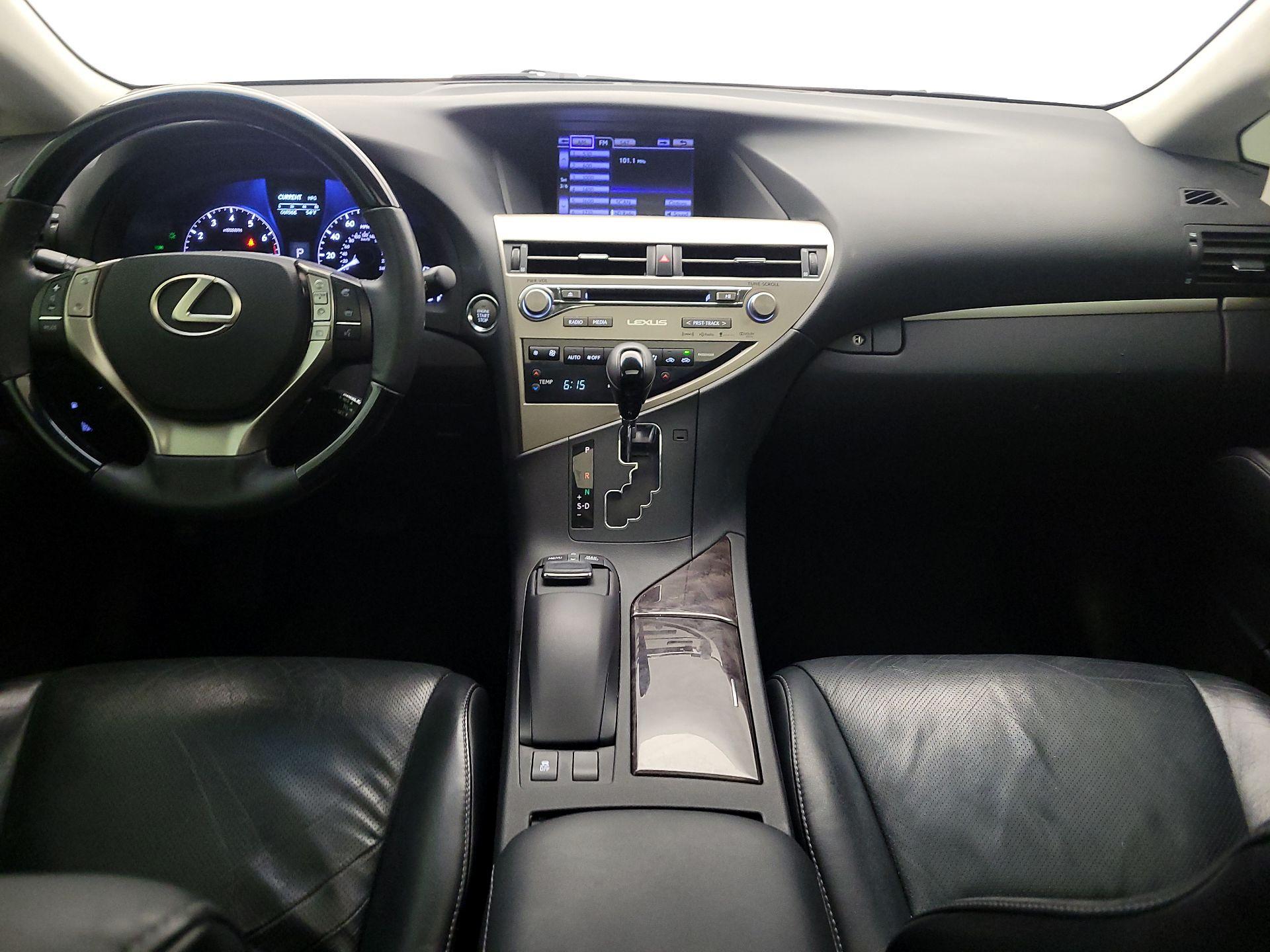 Thumbnail: 2015 Lexus RX - 9