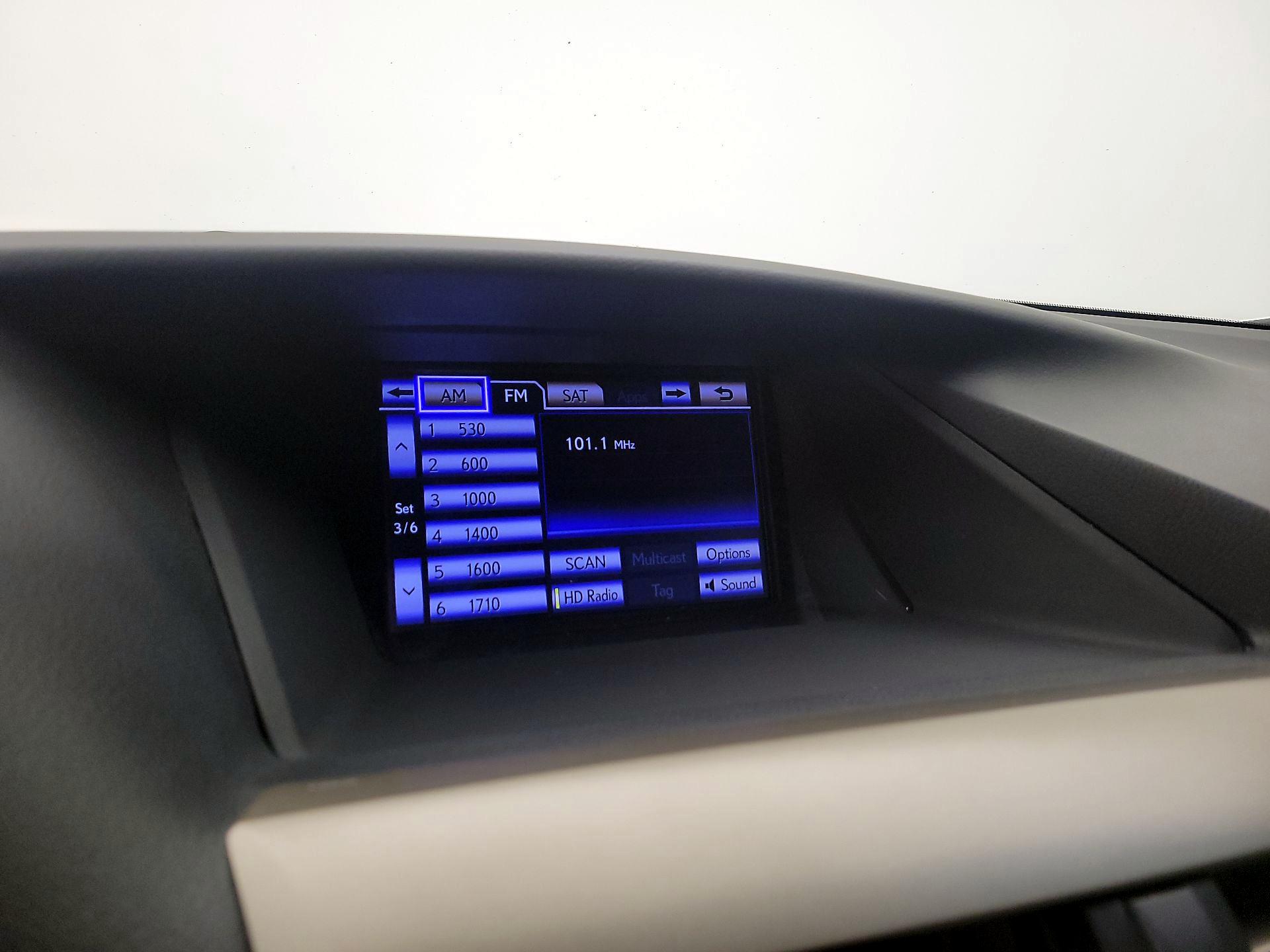 Thumbnail: 2015 Lexus RX - 15