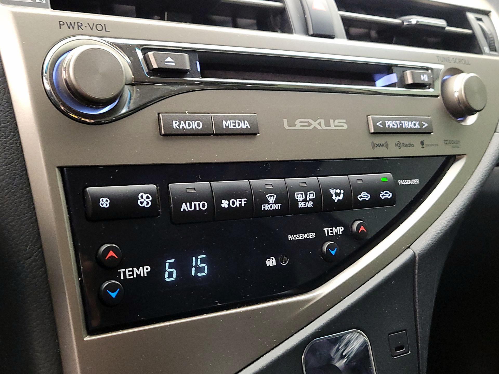 Thumbnail: 2015 Lexus RX - 16