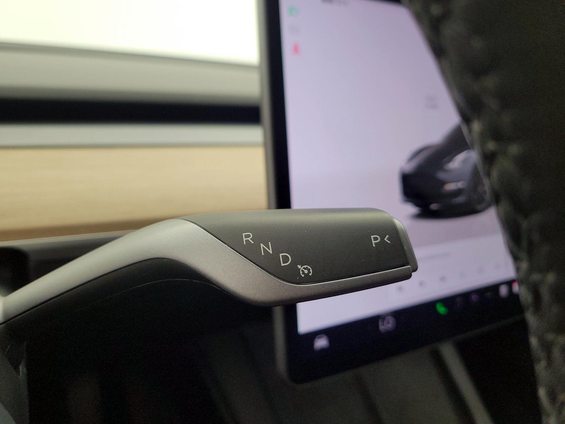 Thumbnail: 2023 Tesla Model 3 - 17