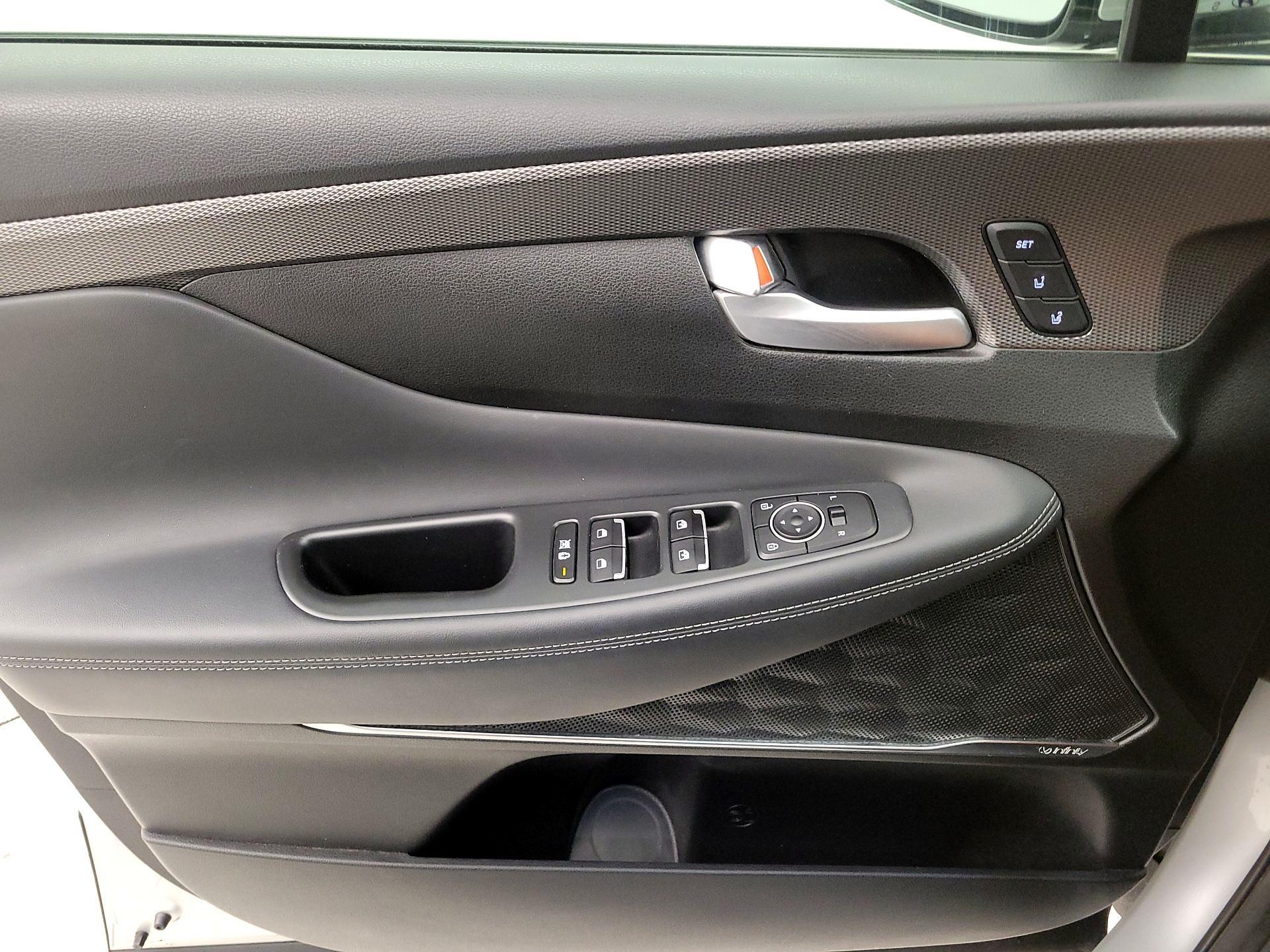 Thumbnail: 2019 Hyundai Santa Fe - 12