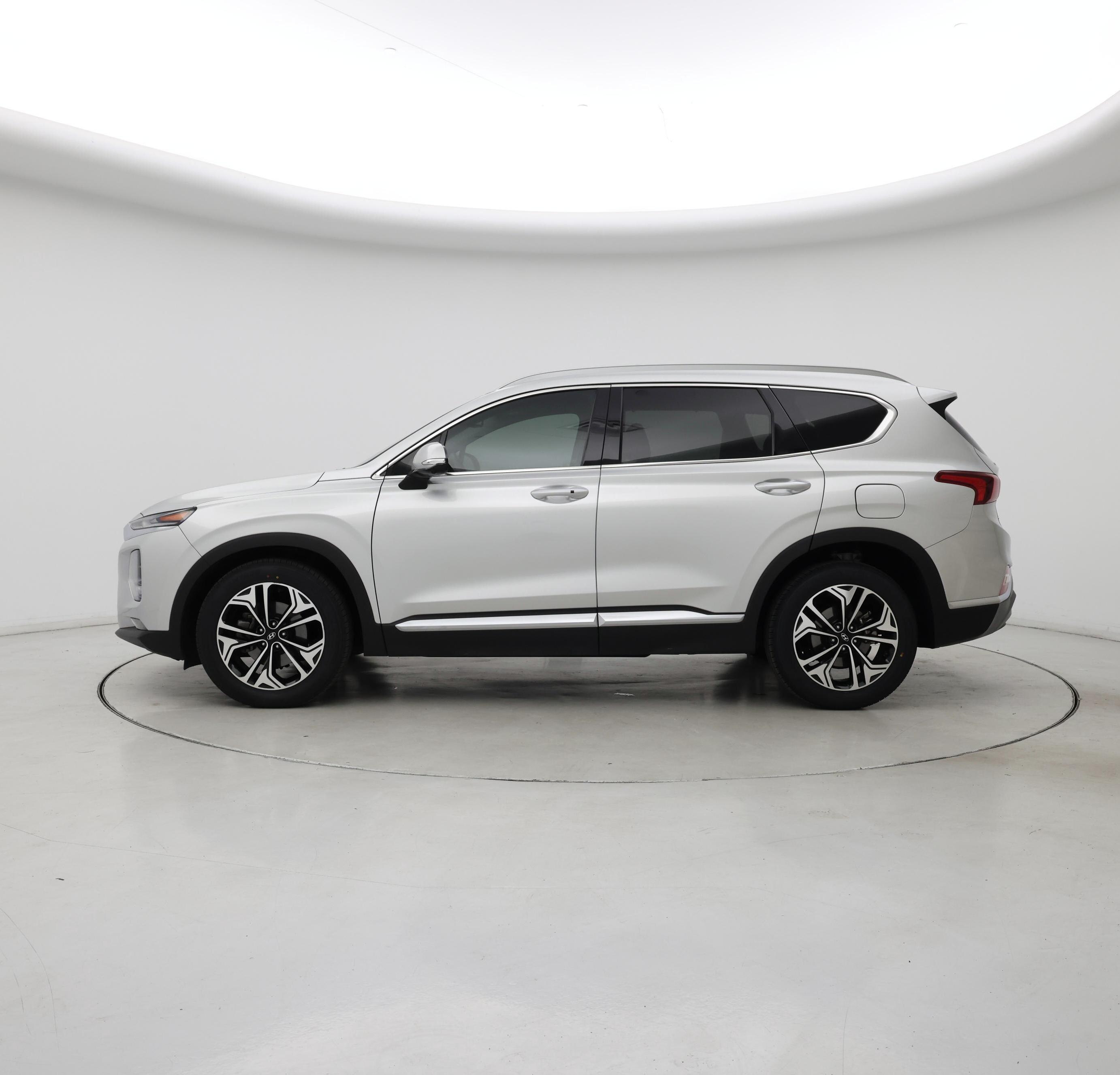 Thumbnail: 2019 Hyundai Santa Fe - 3