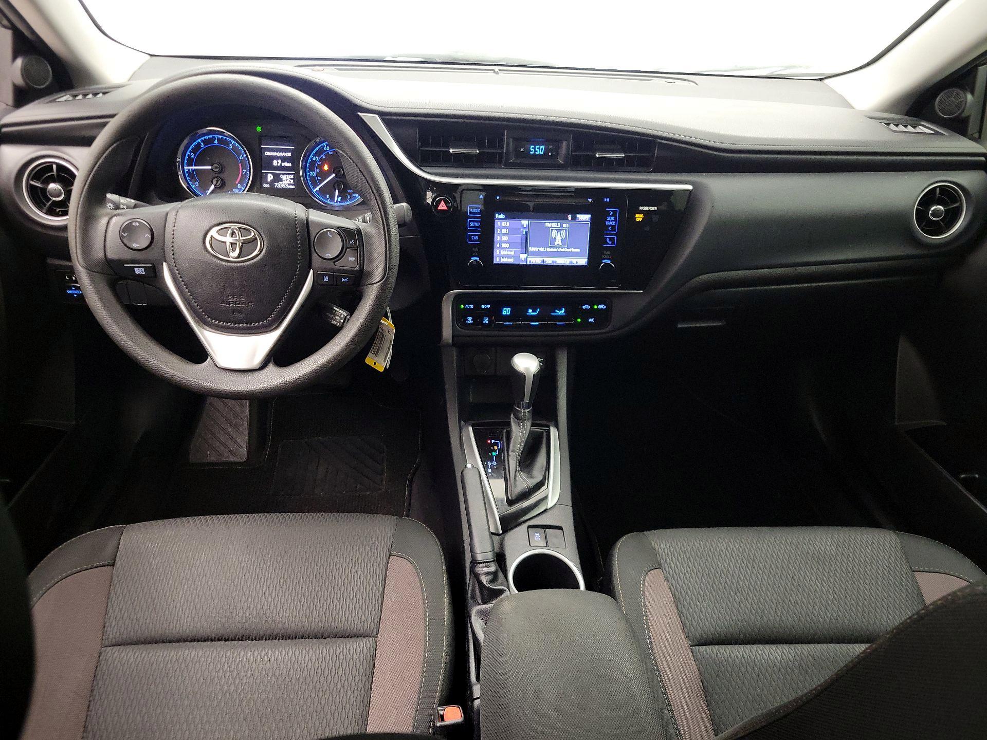 Thumbnail: 2017 Toyota Corolla - 9