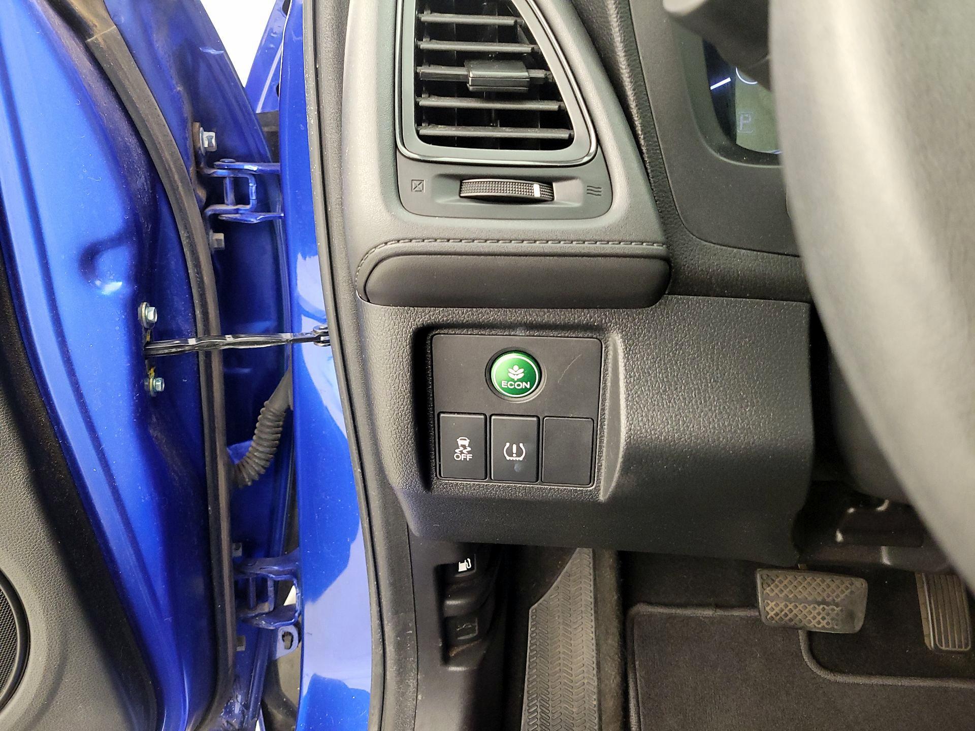 Thumbnail: 2018 Honda HR-V - 13