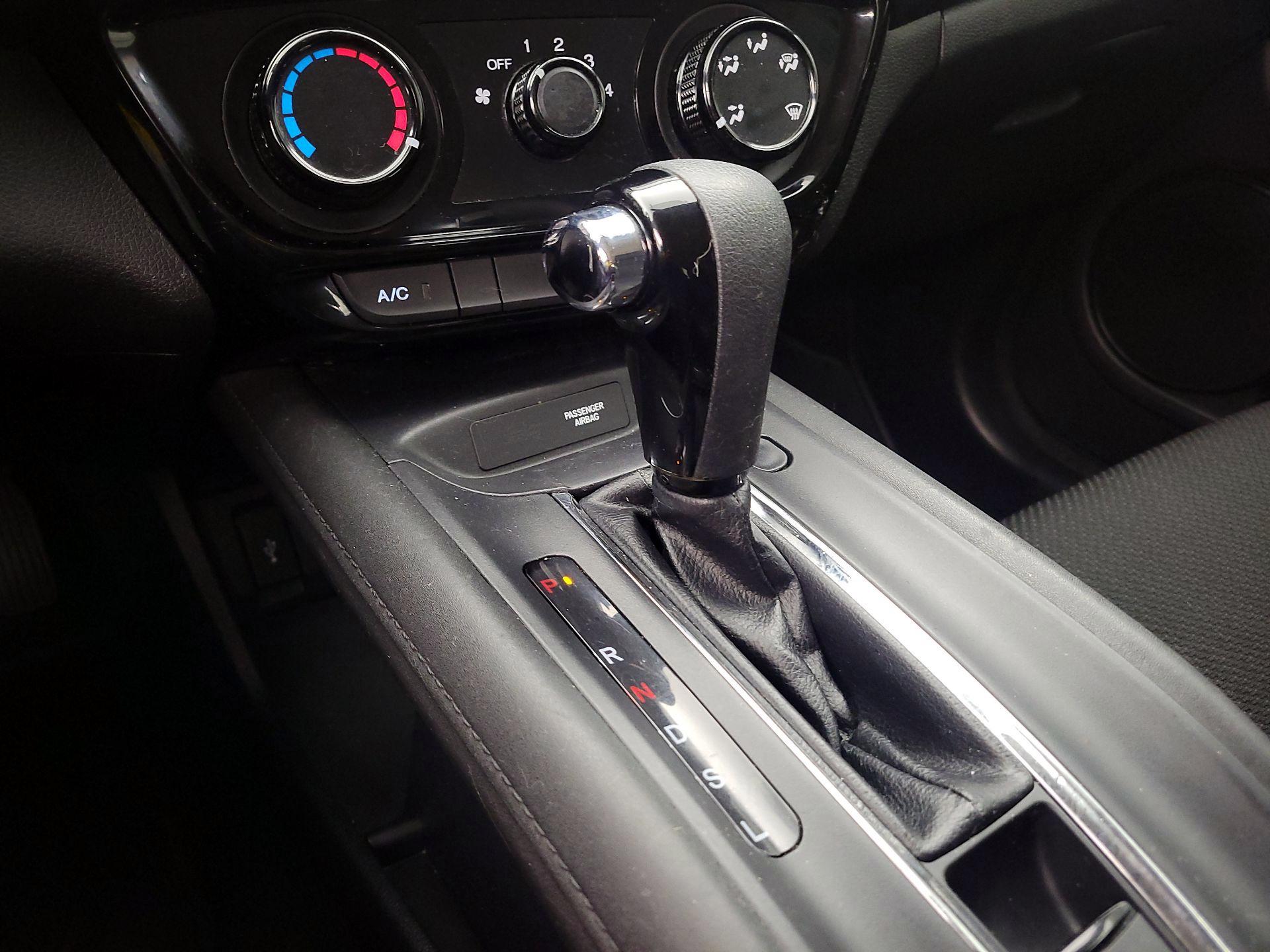 Thumbnail: 2018 Honda HR-V - 17