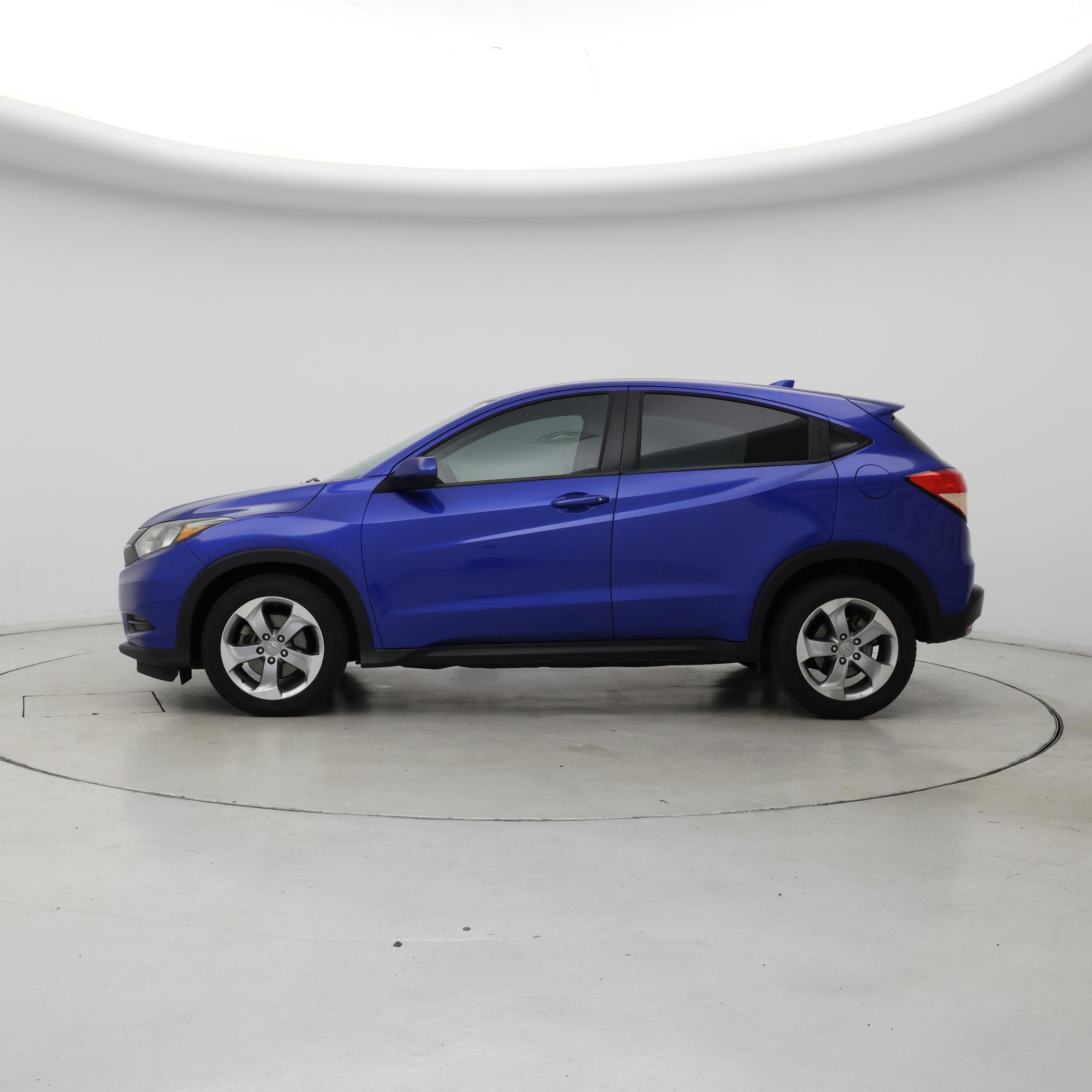 Thumbnail: 2018 Honda HR-V - 3