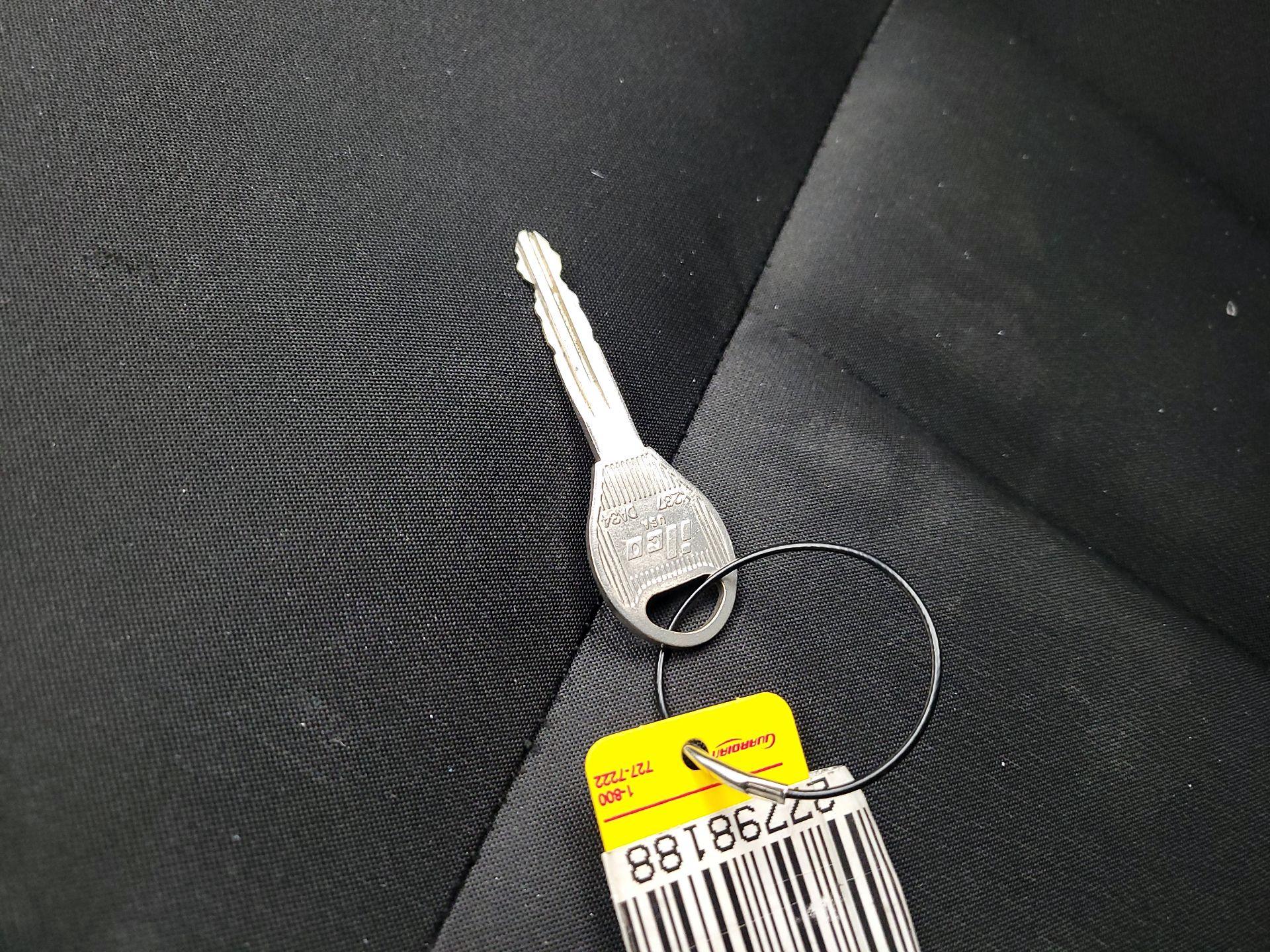 Thumbnail: 2017 Nissan Versa - 20