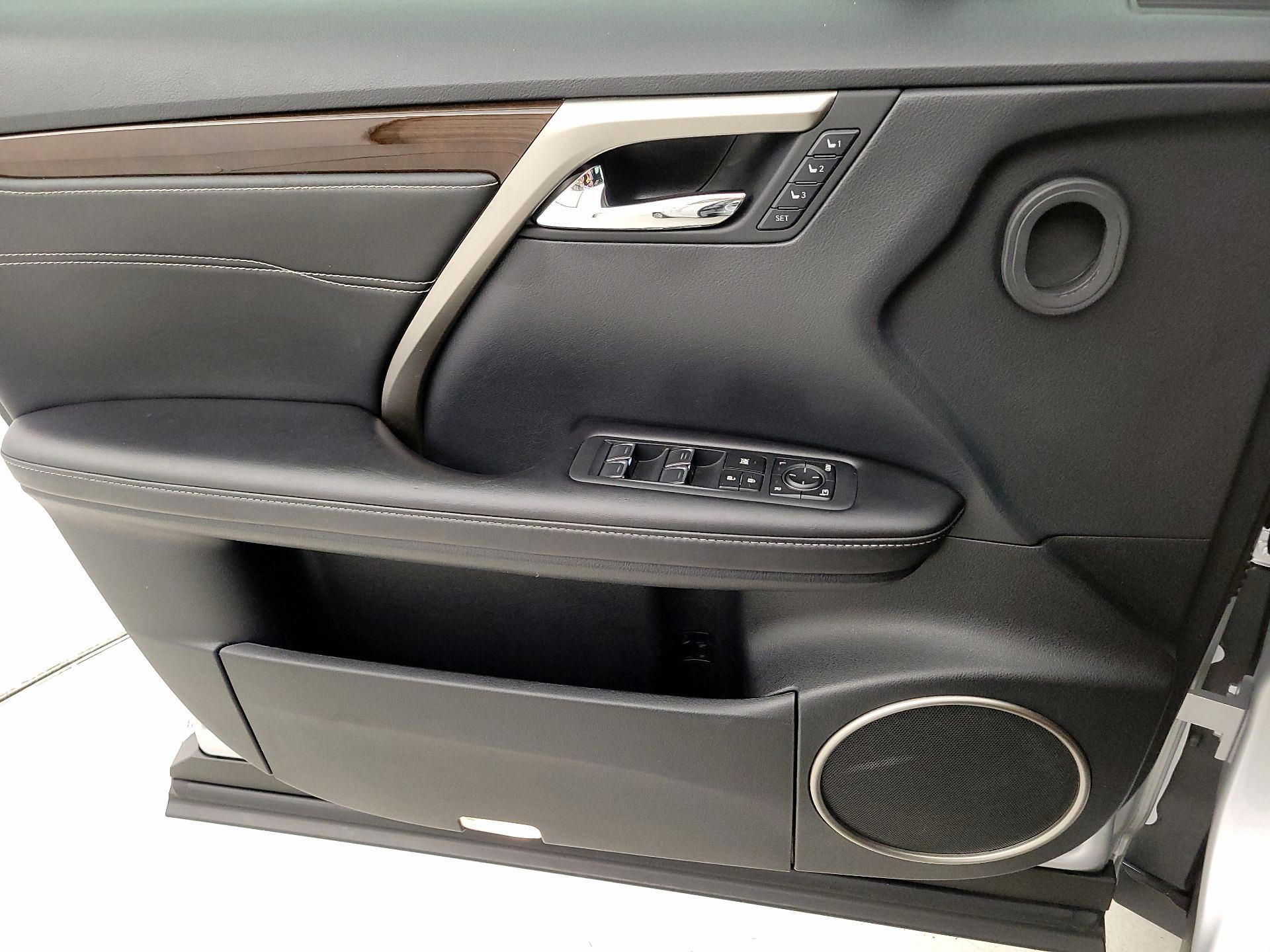 Thumbnail: 2019 Lexus RX - 12