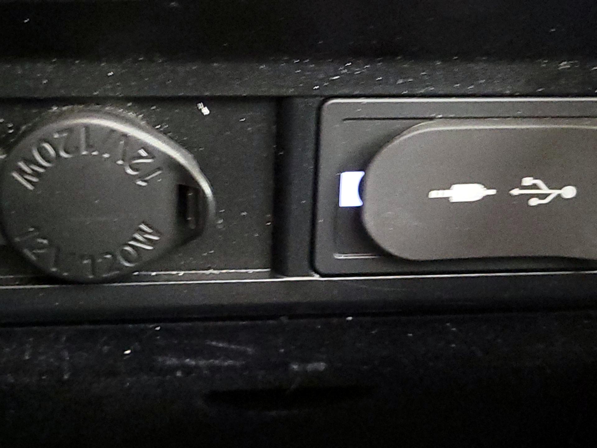 Thumbnail: 2019 Lexus RX - 19