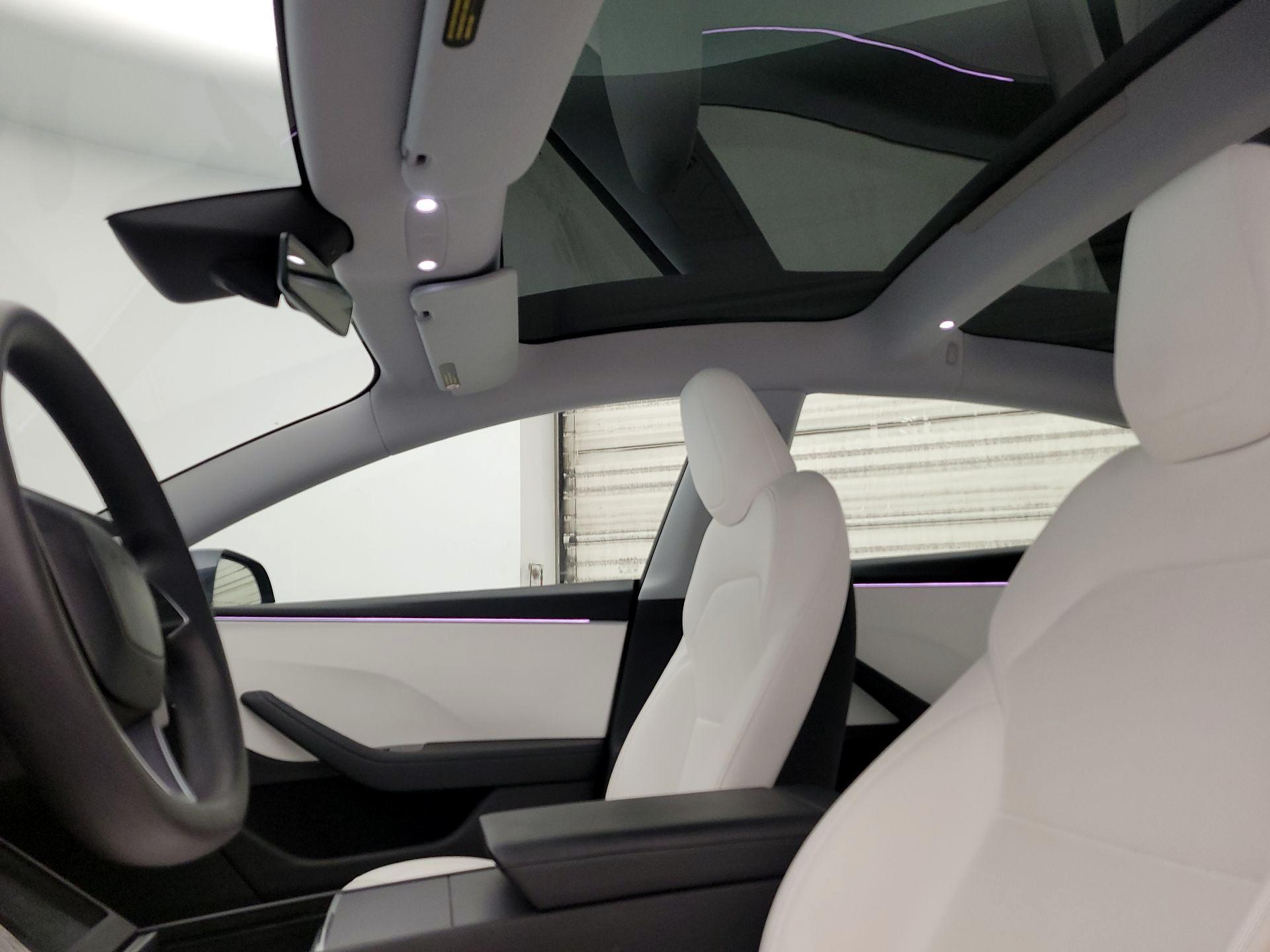 Thumbnail: 2024 Tesla Model 3 - 19