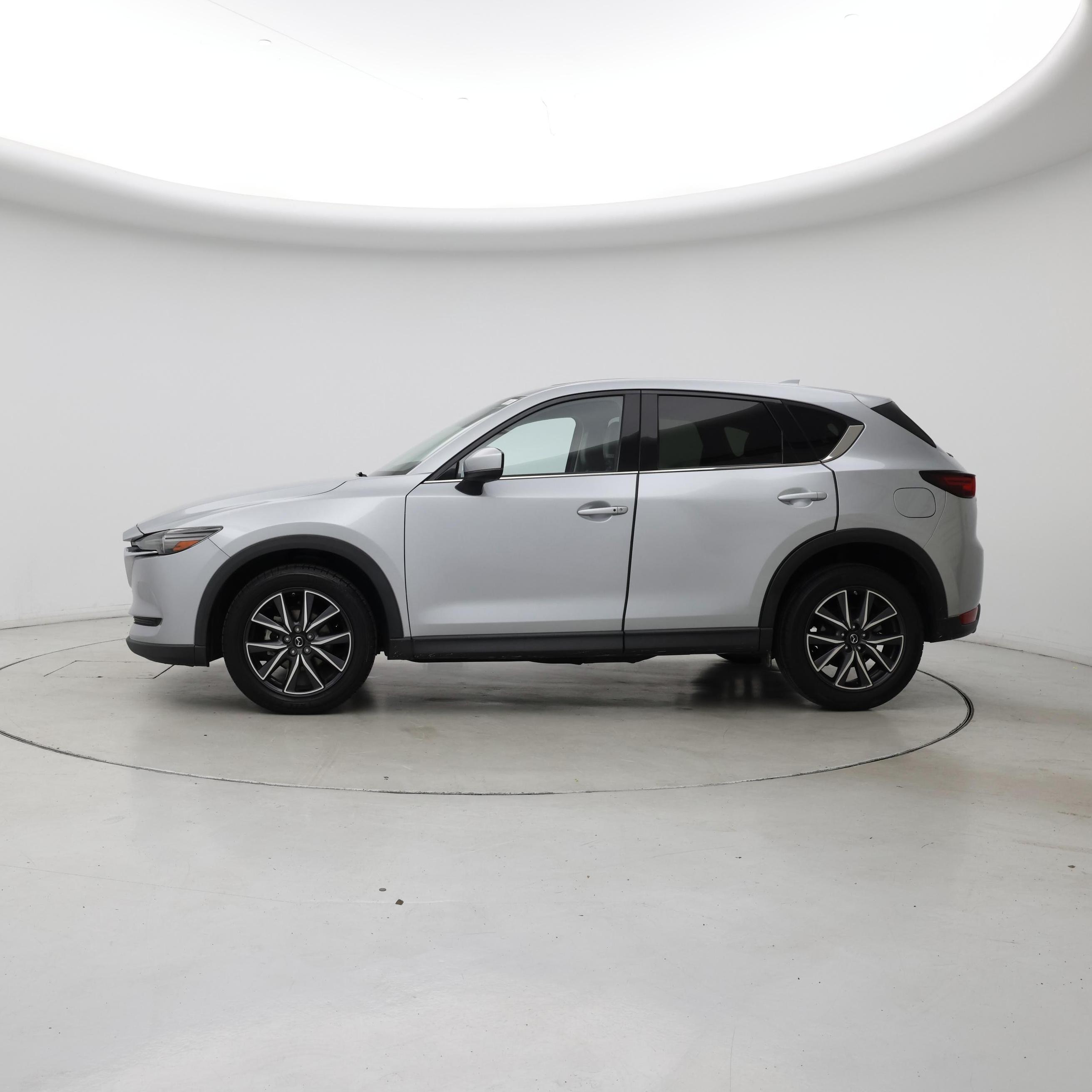 Thumbnail: 2018 Mazda CX-5 - 3