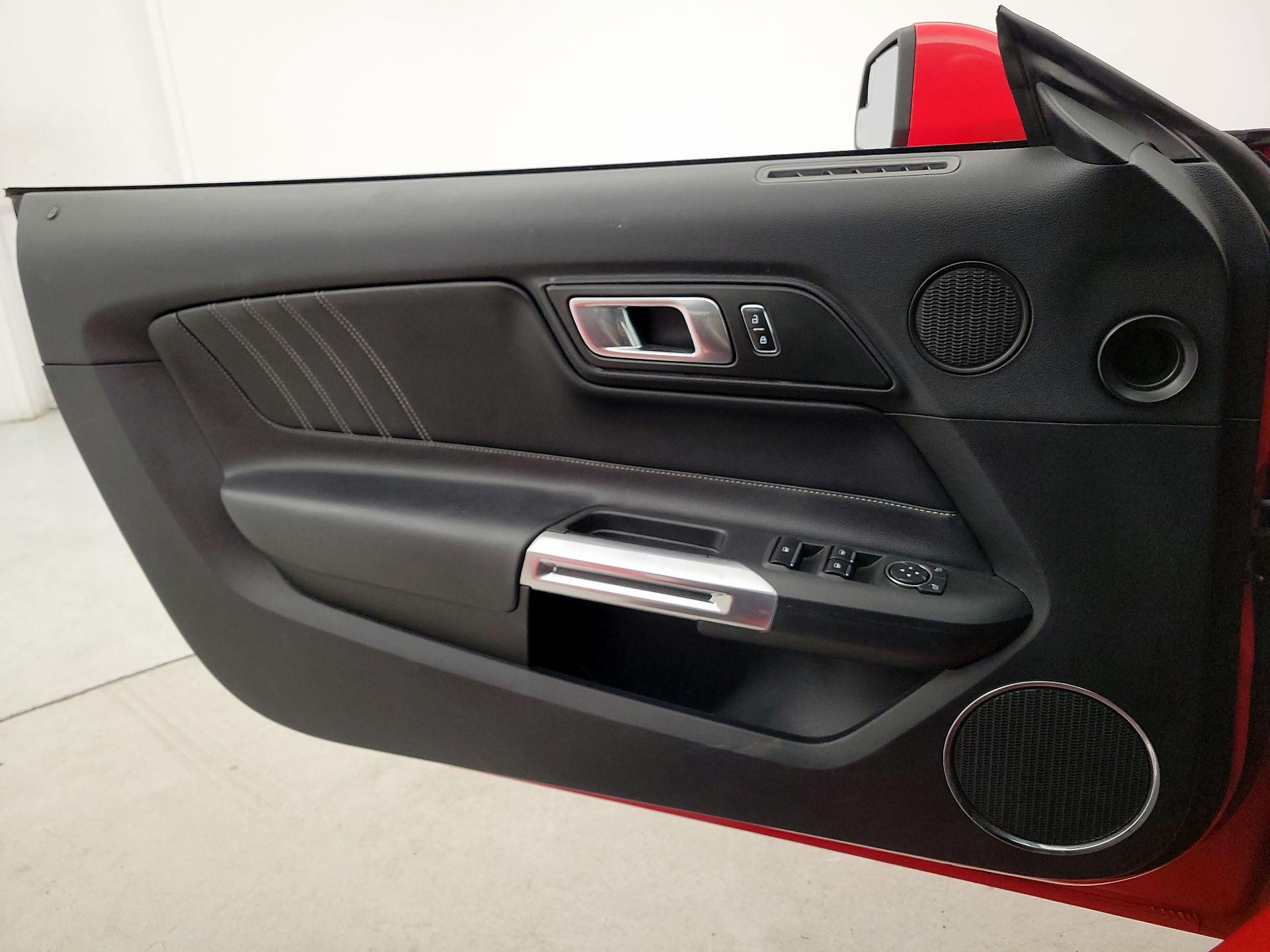 Thumbnail: 2018 Ford Mustang - 12