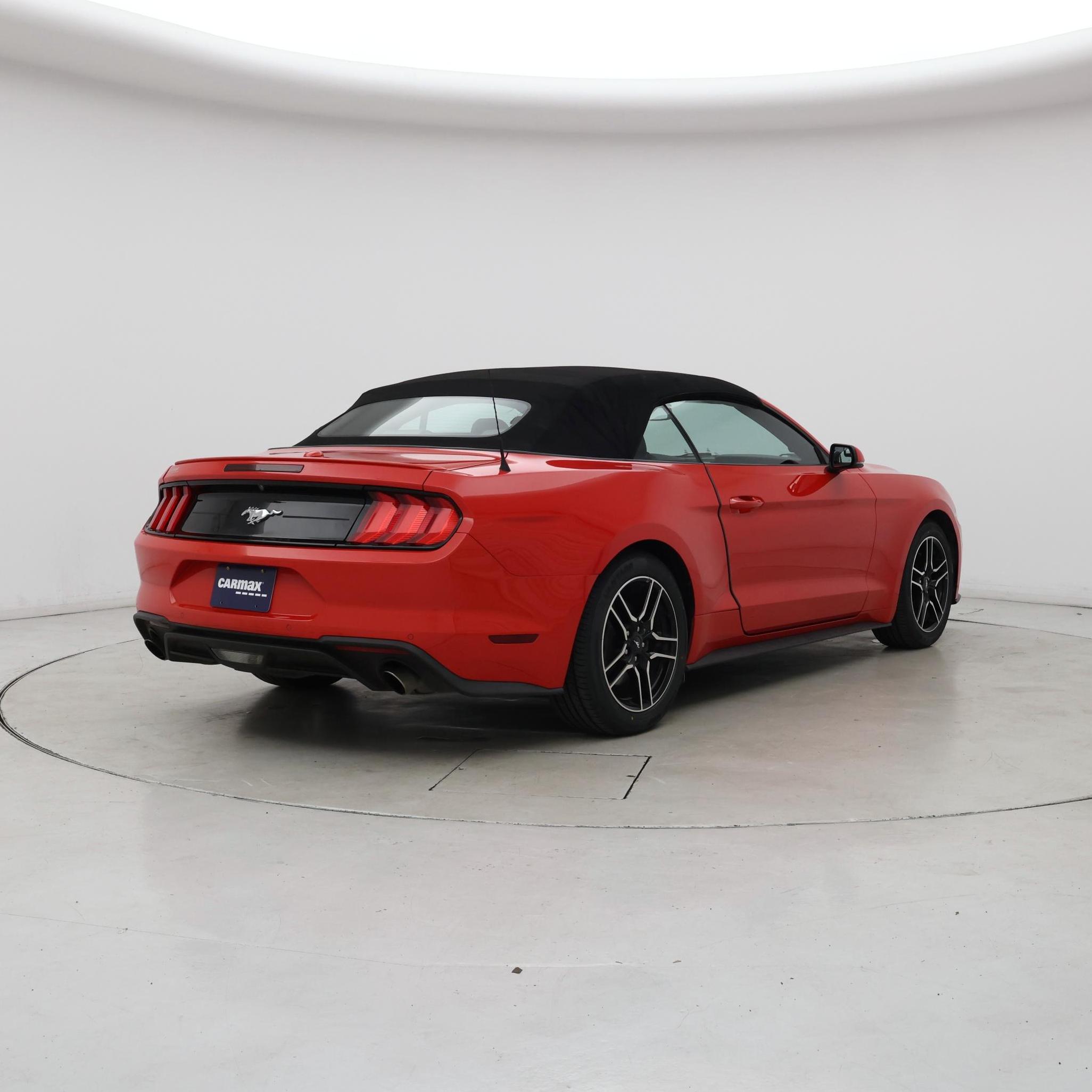 Thumbnail: 2018 Ford Mustang - 8