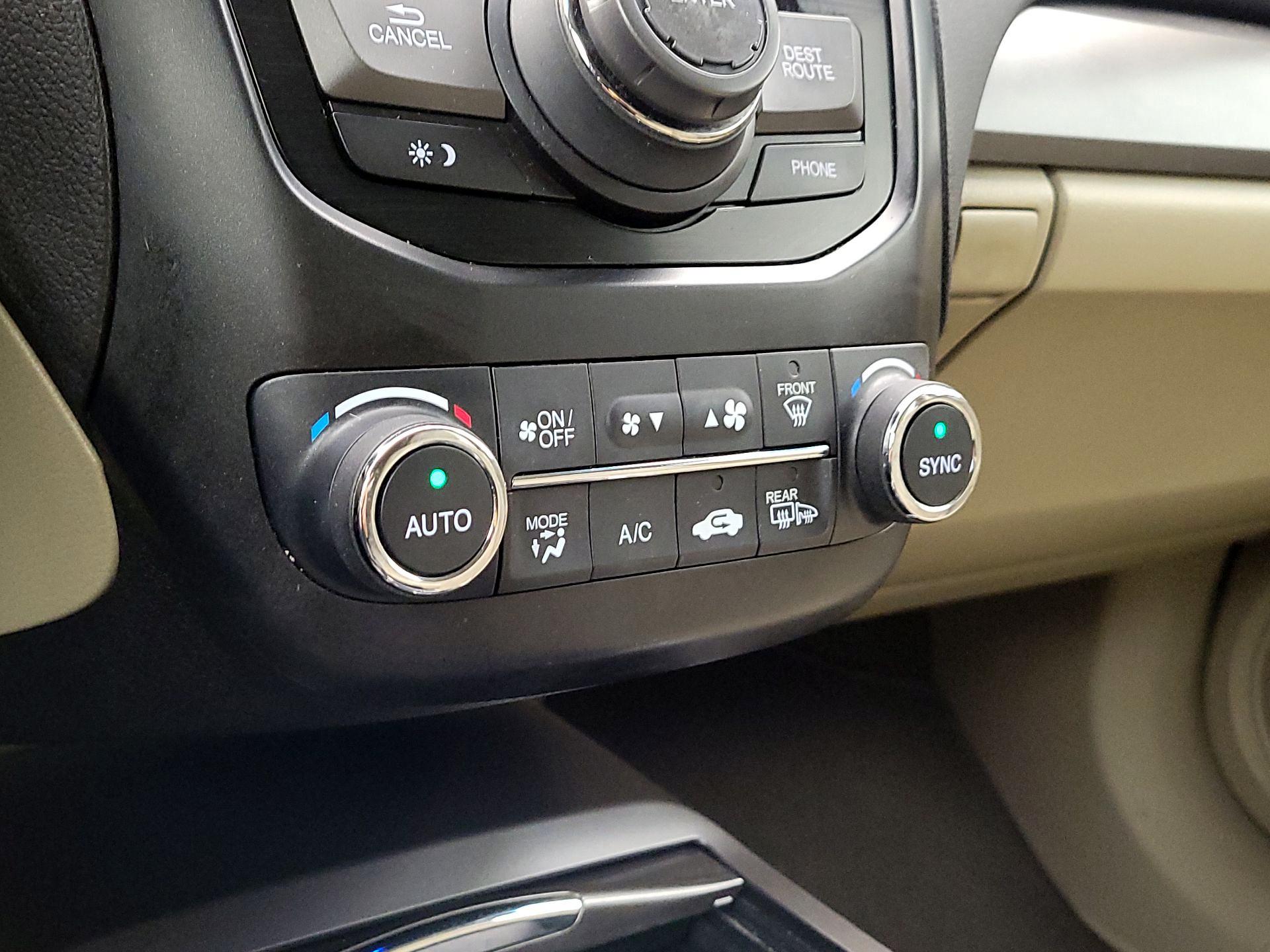 Thumbnail: 2014 Acura RDX - 16