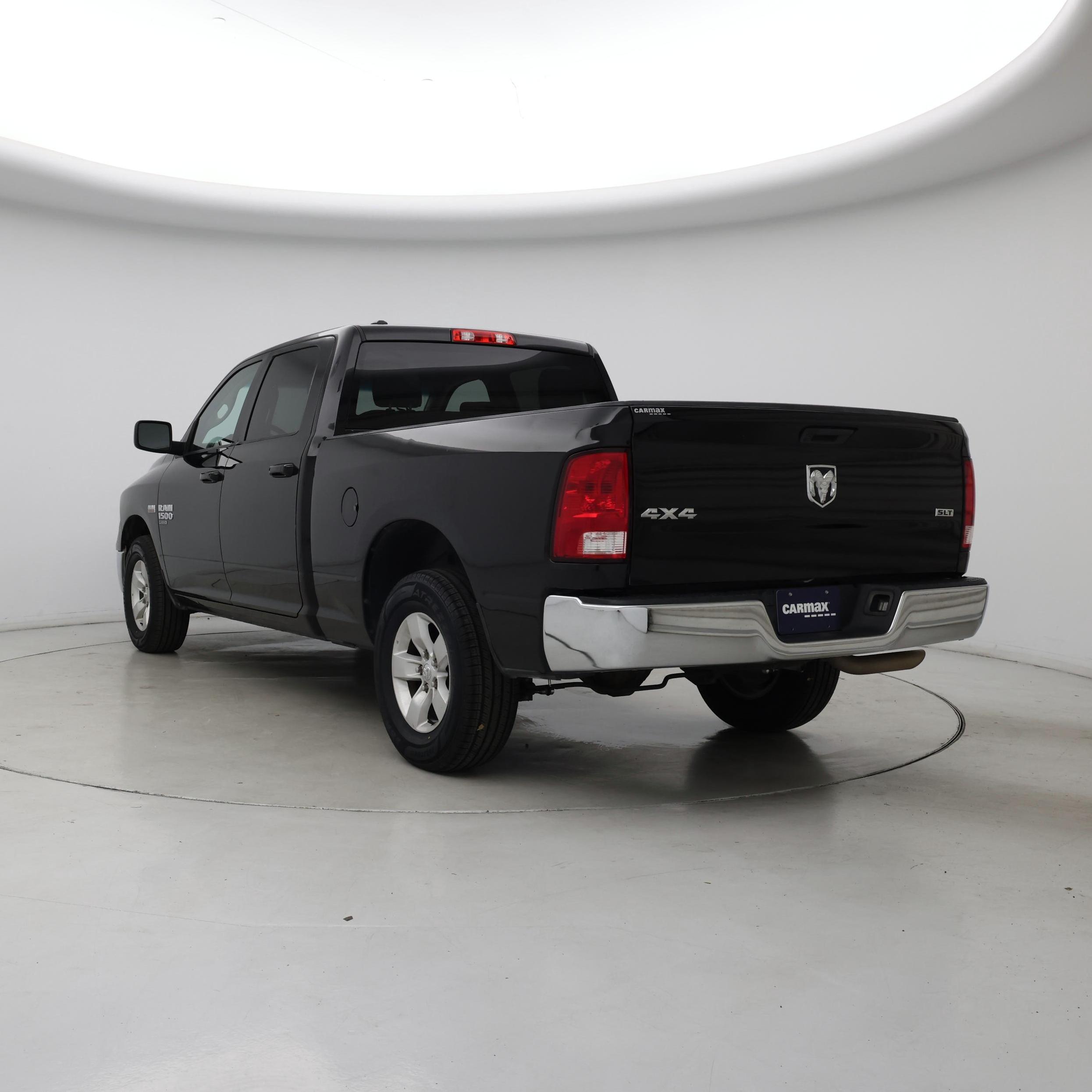 Thumbnail: 2021 RAM 1500 Classic - 2