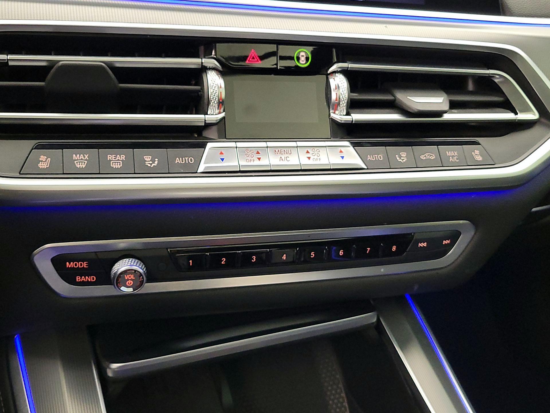 Thumbnail: 2020 BMW X5 - 17