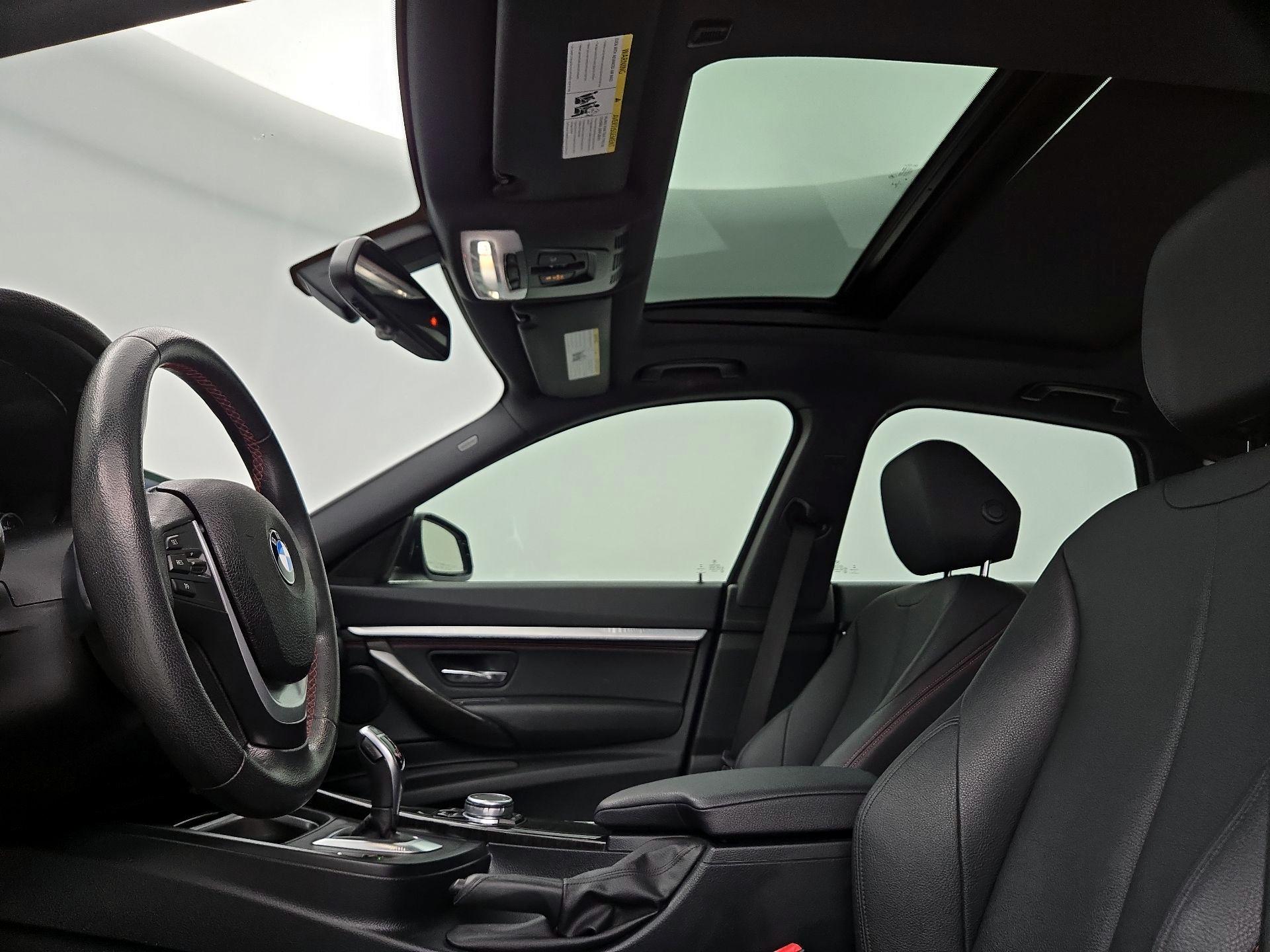 Thumbnail: 2015 BMW 3 Series - 20