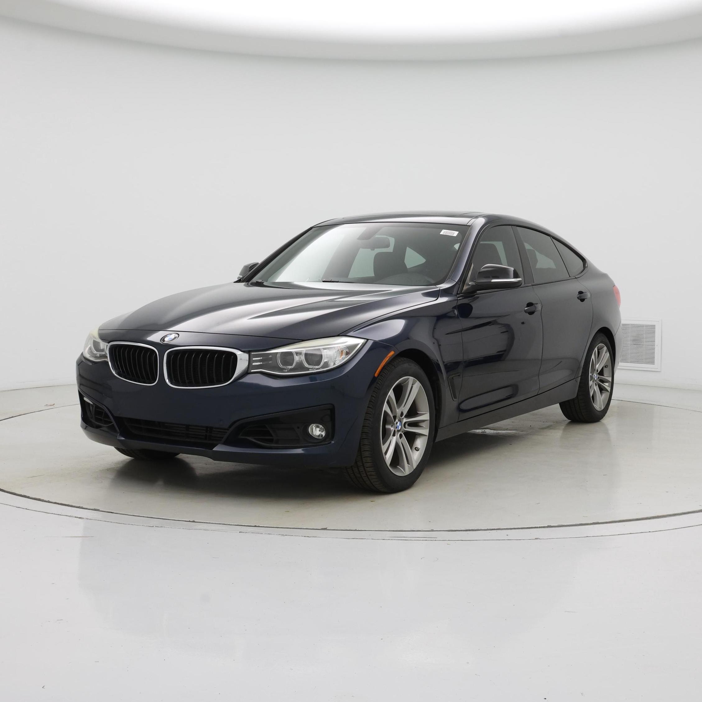 Thumbnail: 2015 BMW 3 Series - 4