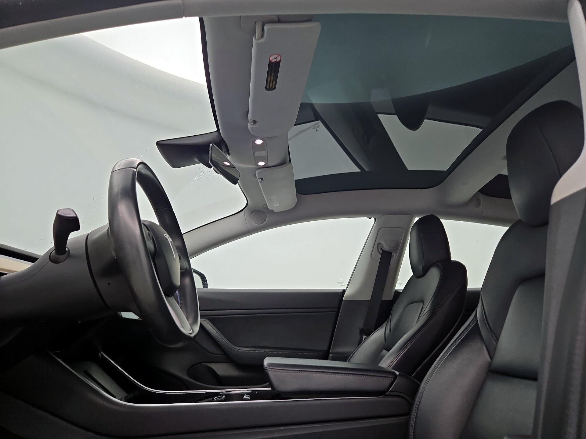 Thumbnail: 2019 Tesla Model 3 - 18