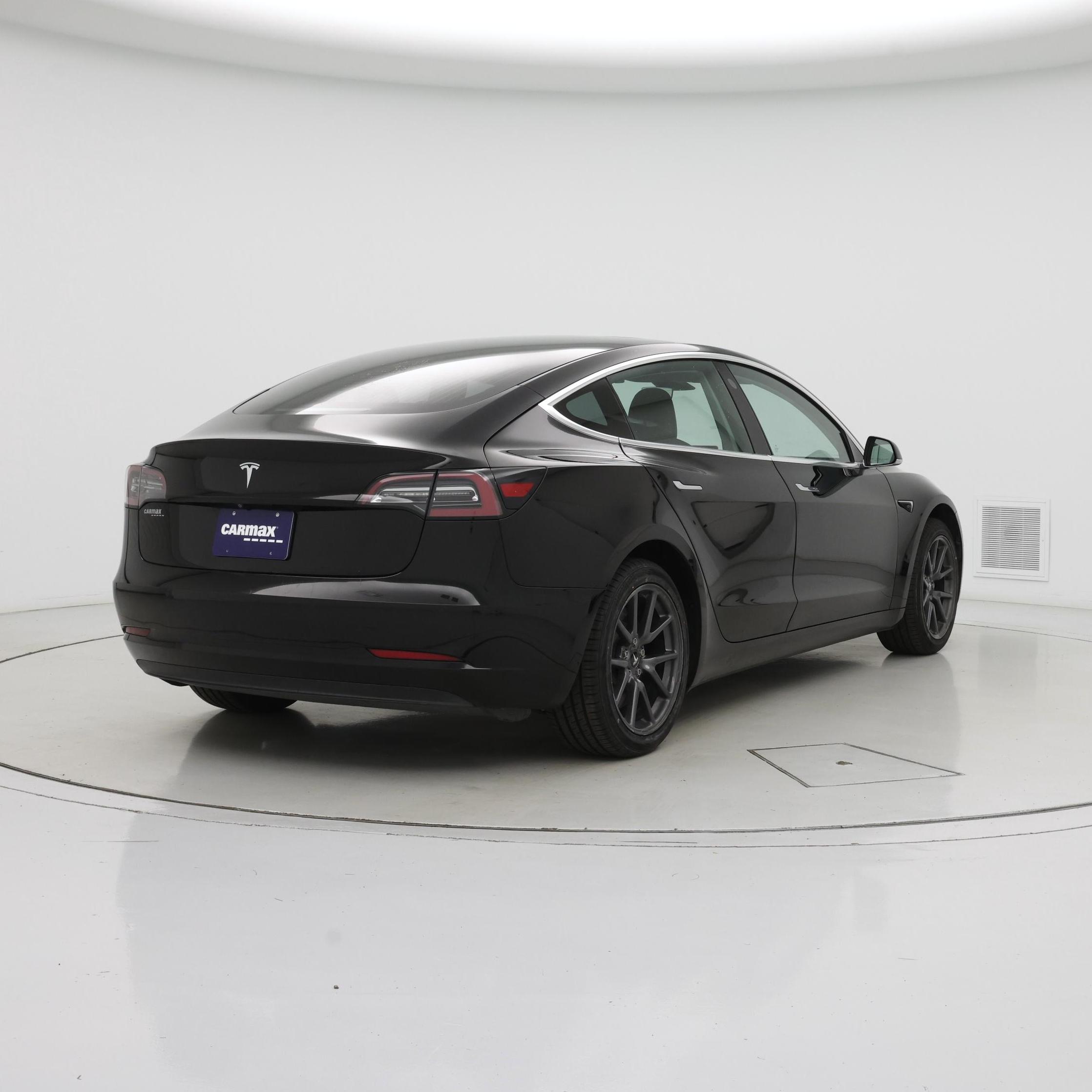 Thumbnail: 2019 Tesla Model 3 - 8