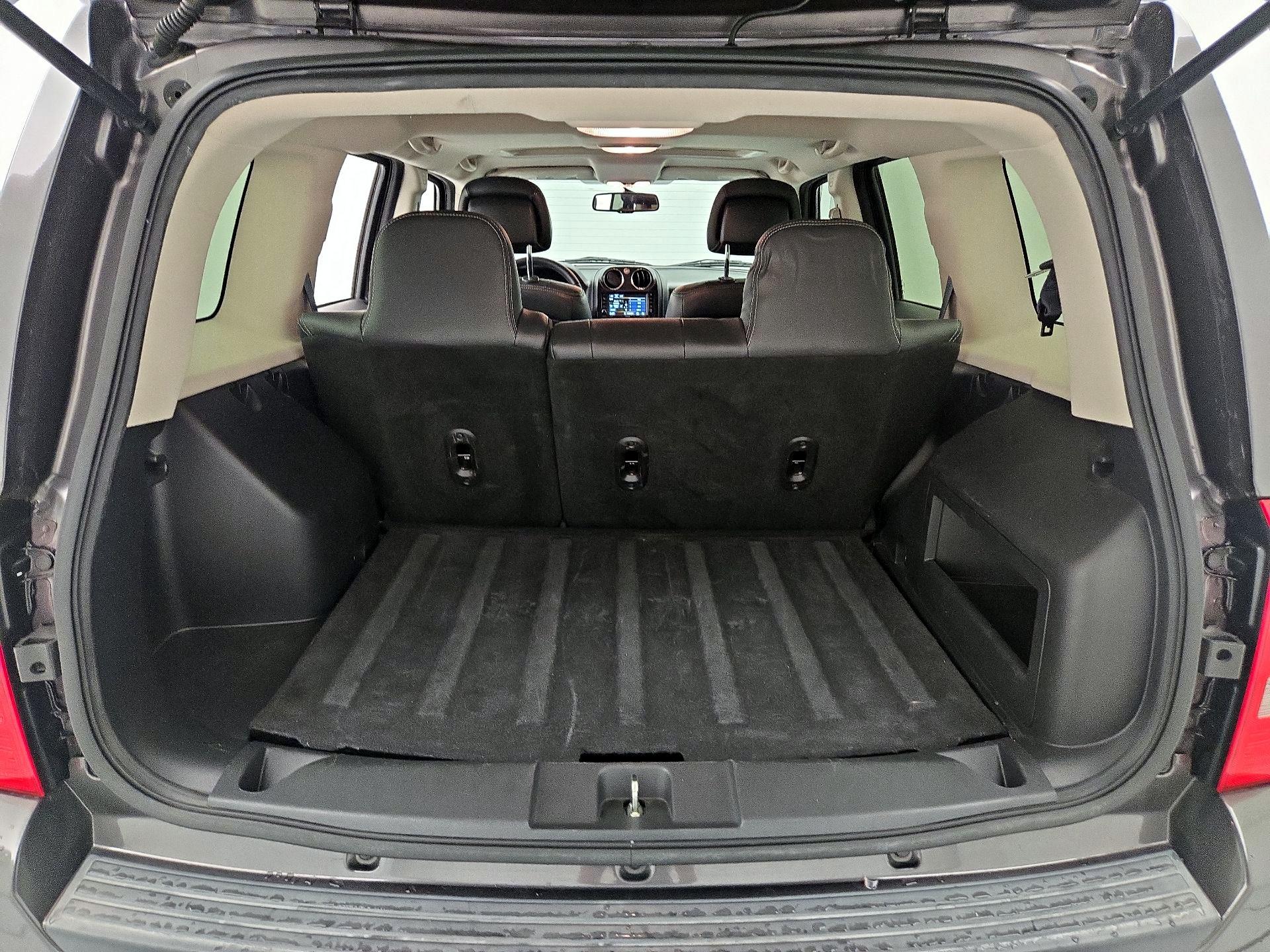 Thumbnail: 2015 Jeep Patriot - 19