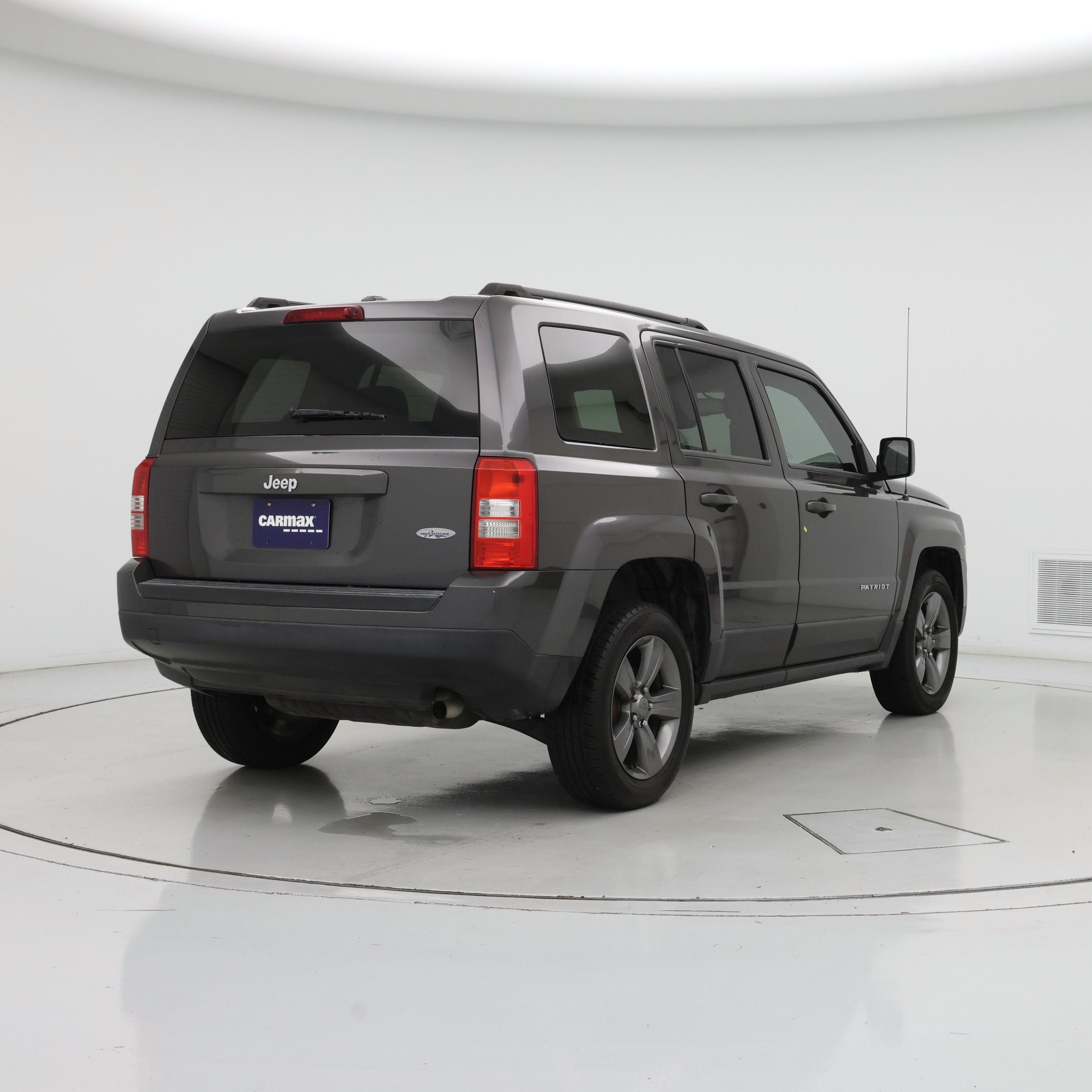 Thumbnail: 2015 Jeep Patriot - 8