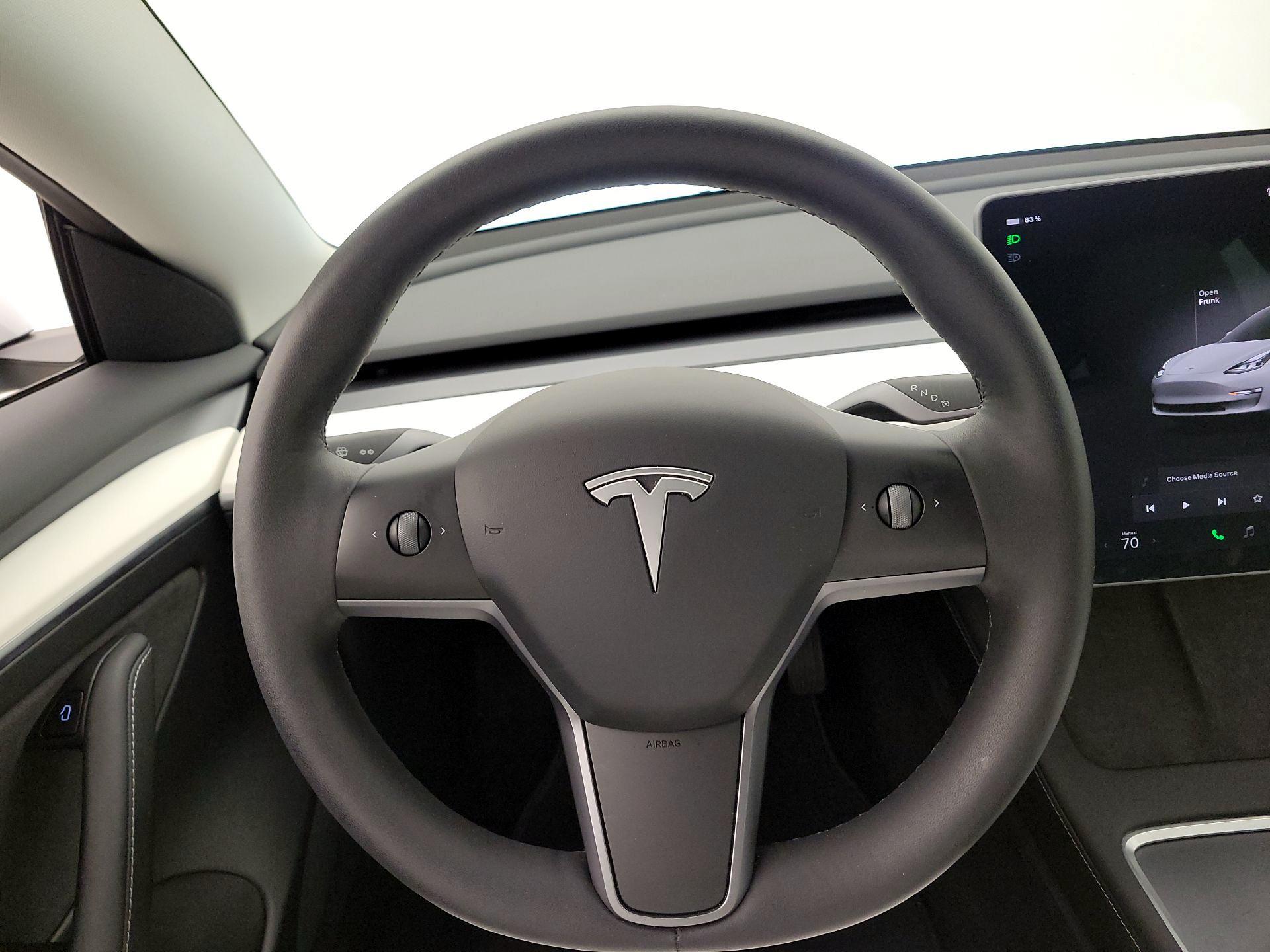 Thumbnail: 2022 Tesla Model 3 - 10