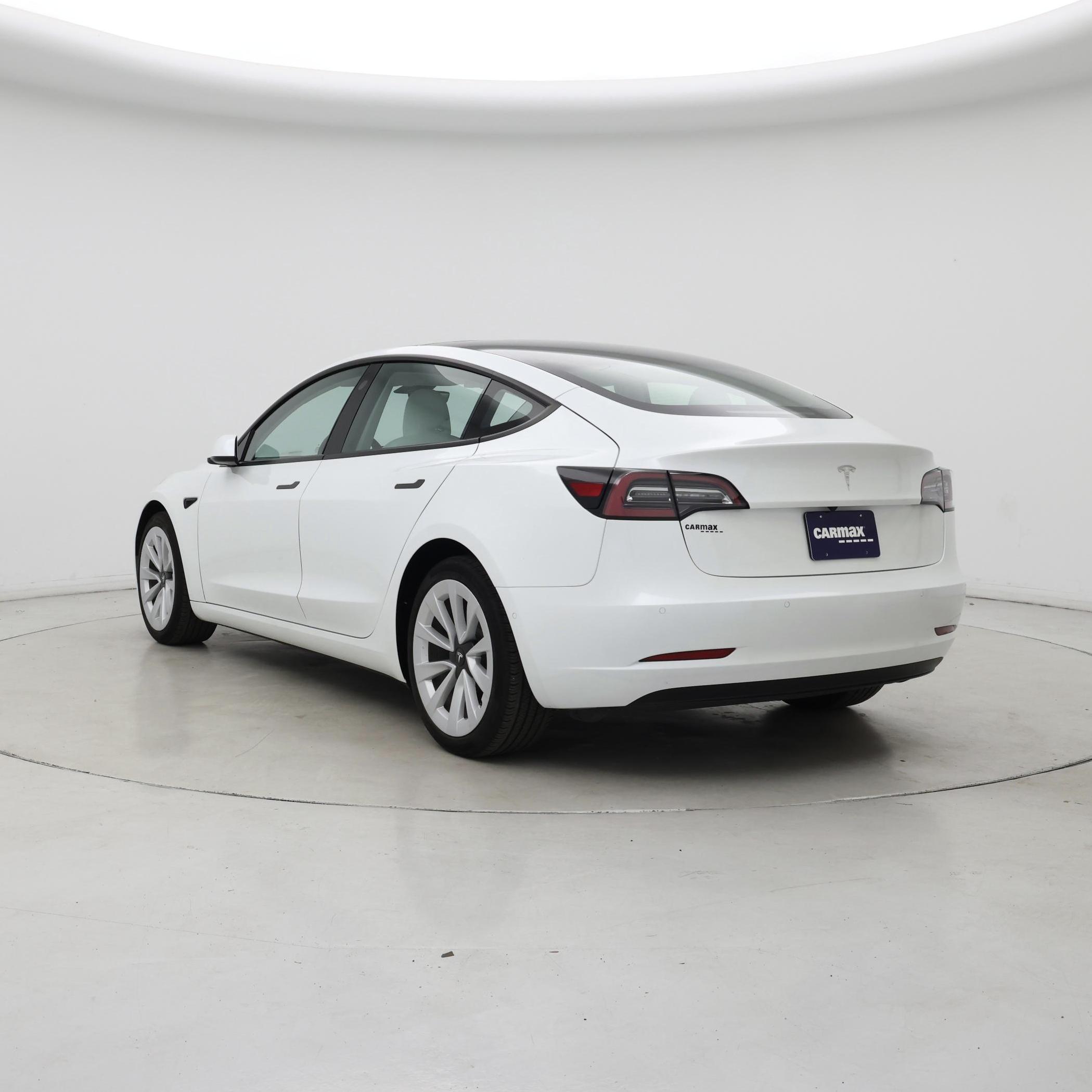 Thumbnail: 2022 Tesla Model 3 - 2