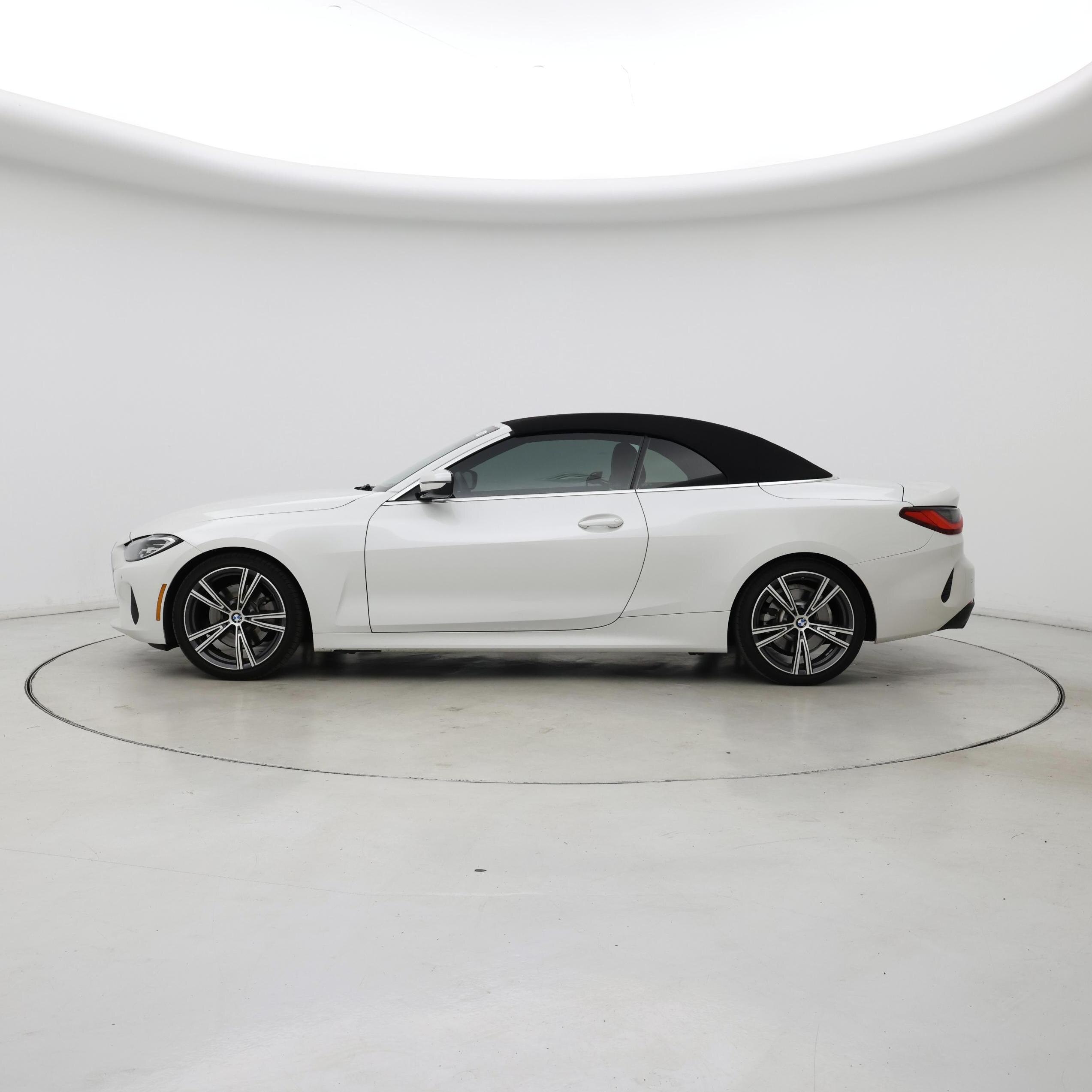 Thumbnail: 2021 BMW 4 Series - 3