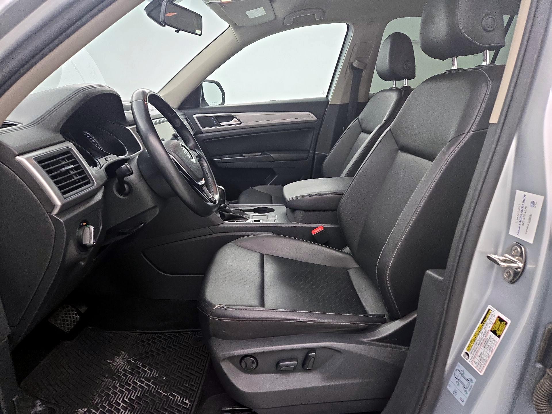 Thumbnail: 2018 Volkswagen Atlas - 11