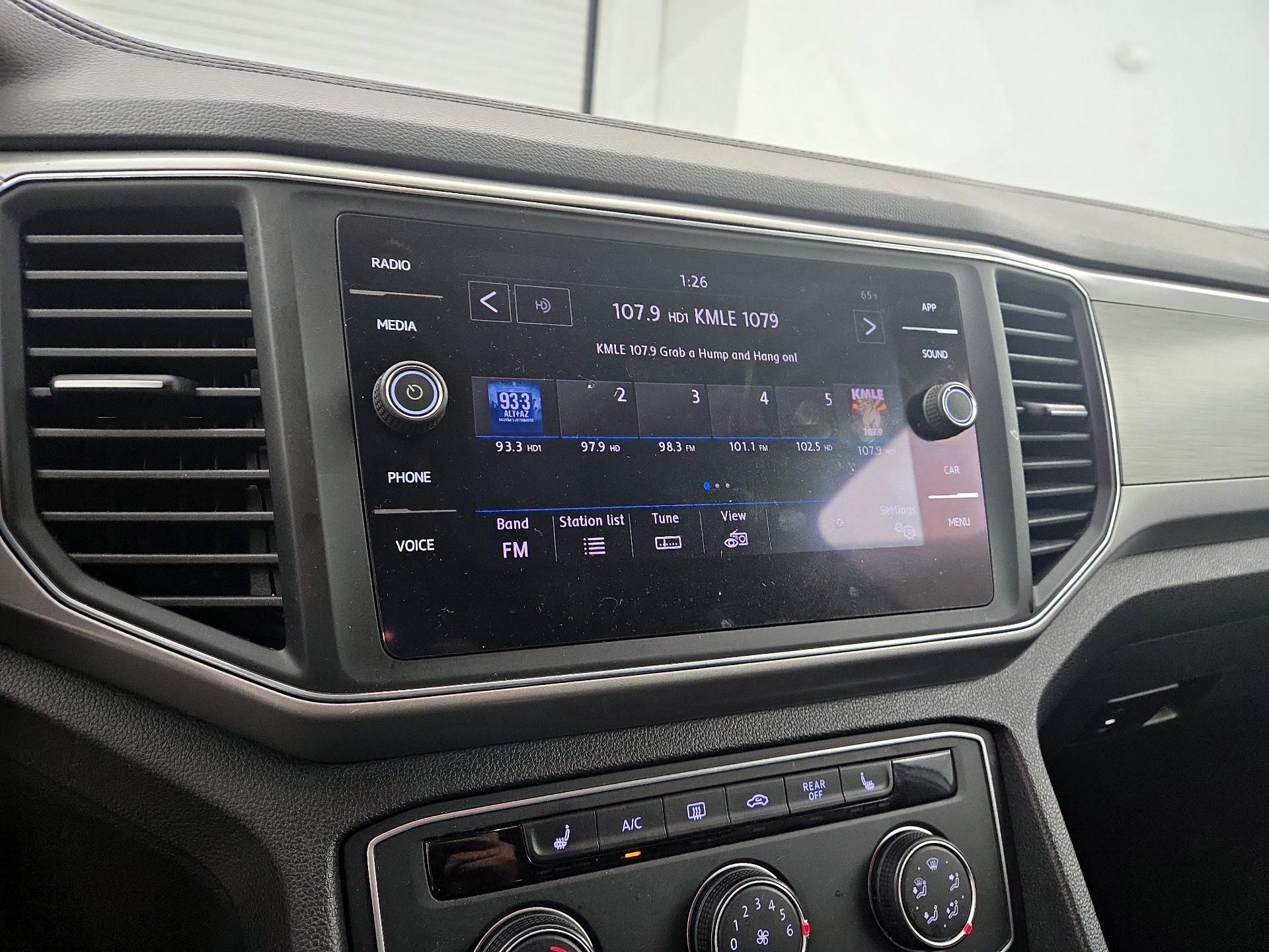 Thumbnail: 2018 Volkswagen Atlas - 15