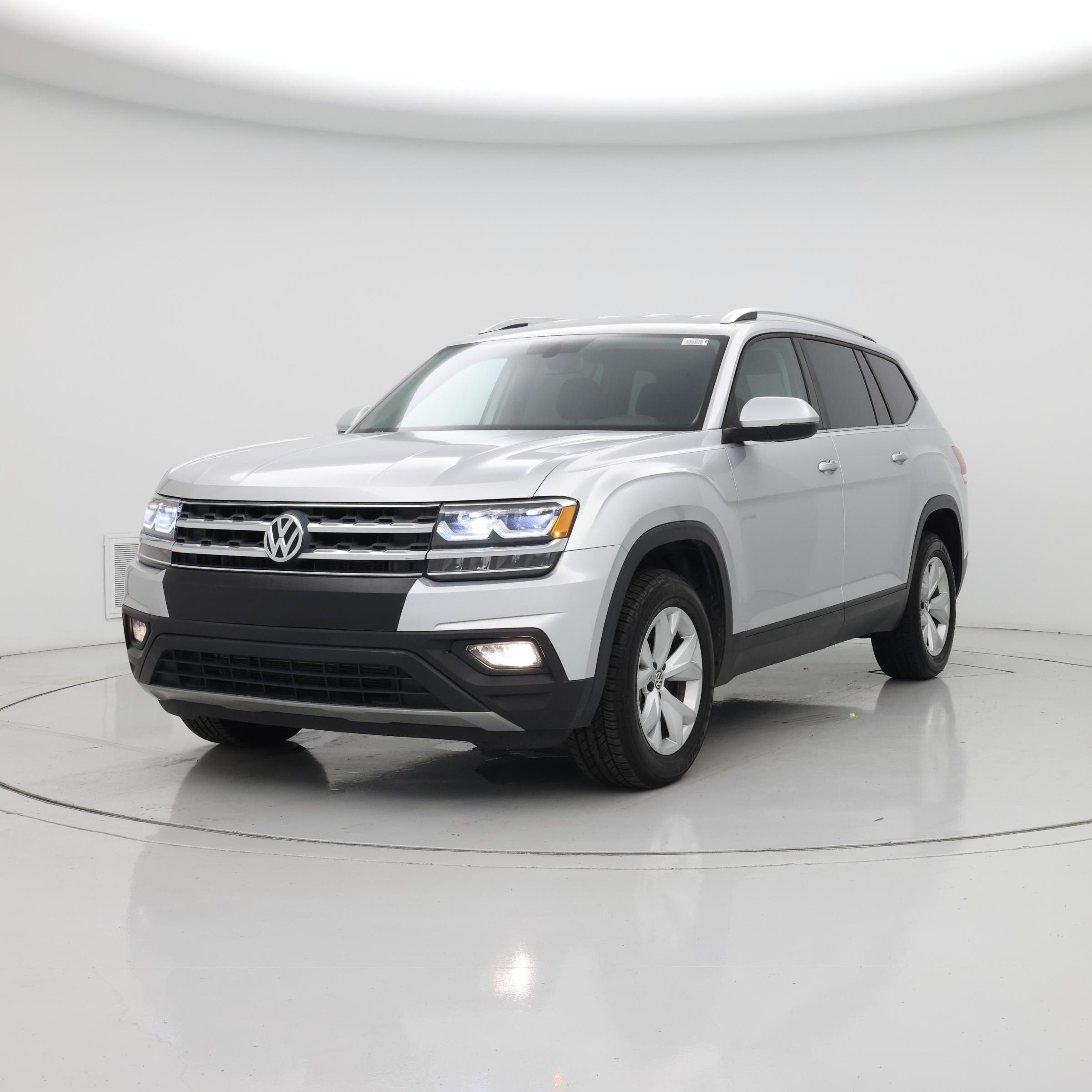 Thumbnail: 2018 Volkswagen Atlas - 4